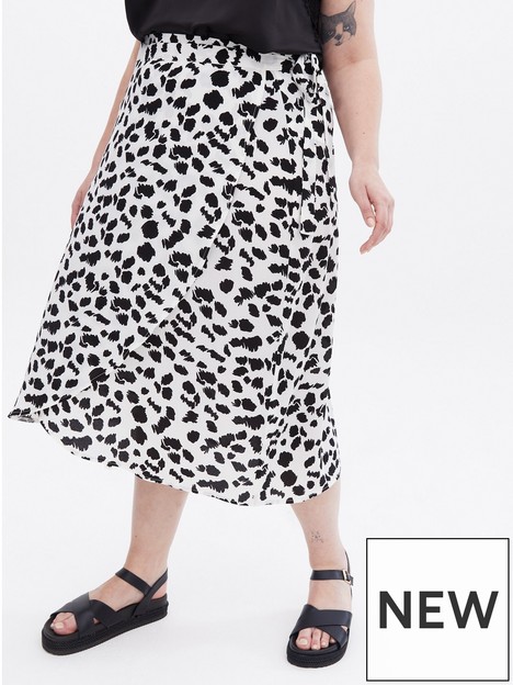 new-look-curves-animal-print-midi-wrap-skirt-white