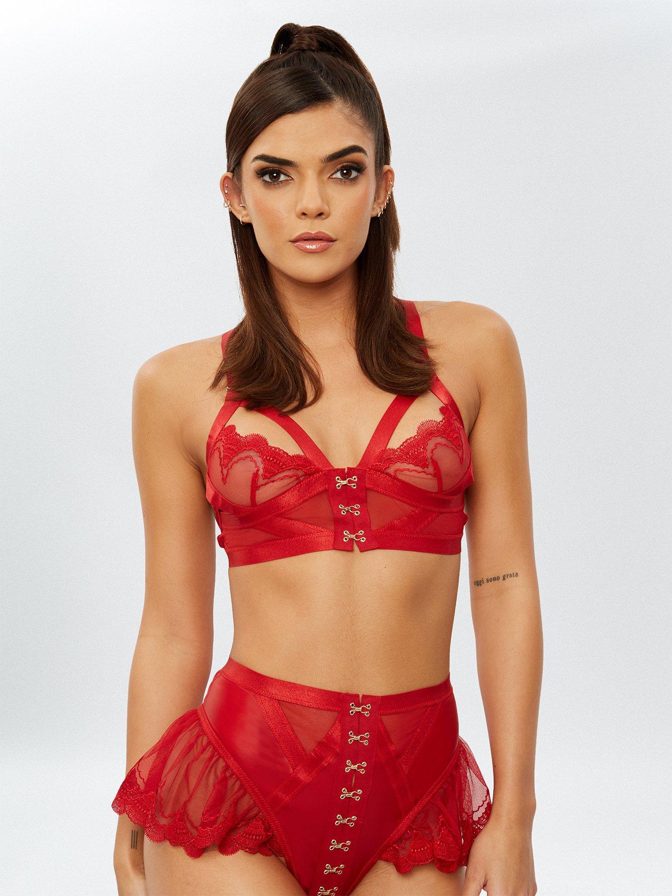 Ann Summers Bodywear The Extrovert Crotchless Set - Bright Red