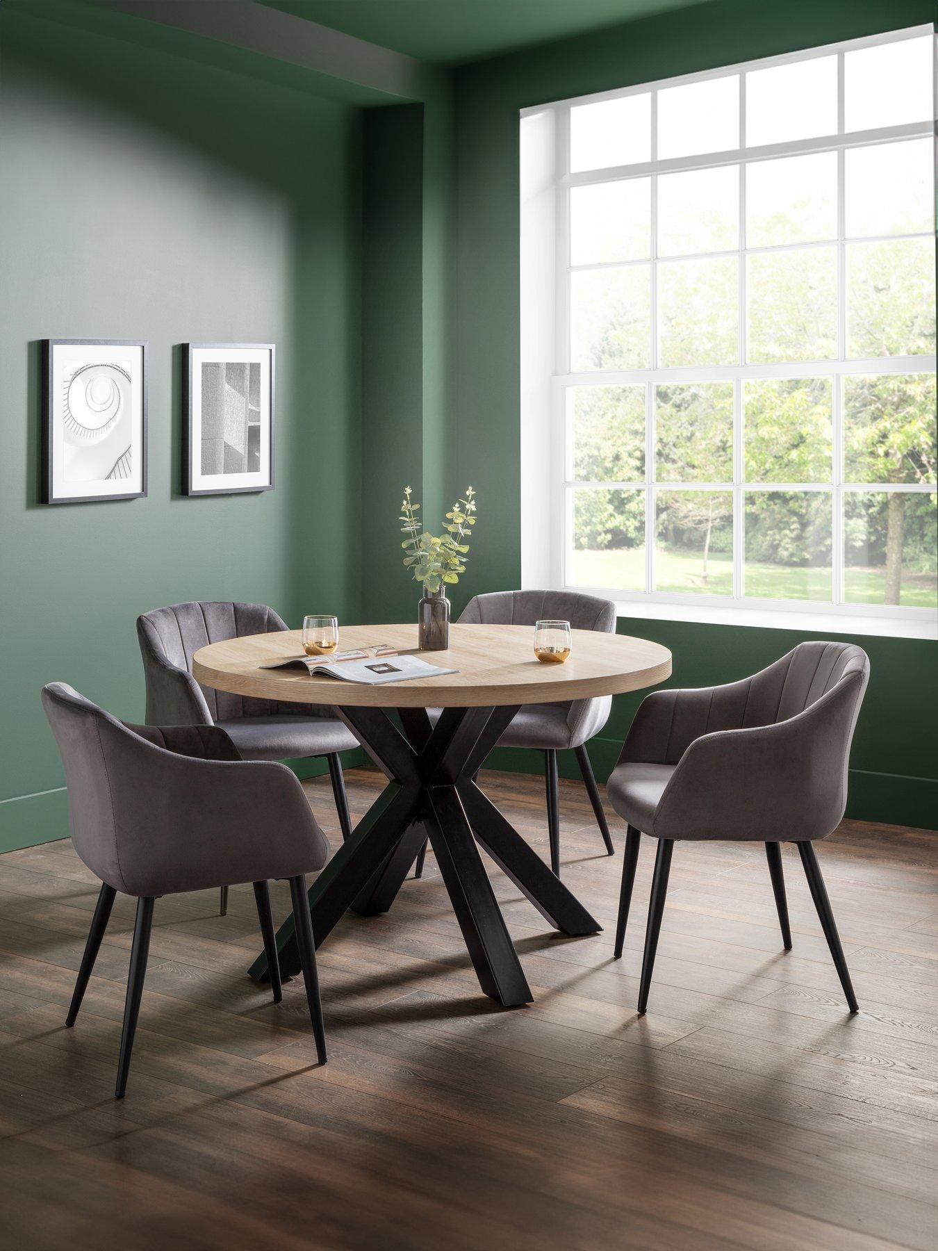 Julian Bowen Berwick 120 cm Round Dining Table + 4 Hobart Chairs - Oak/Grey