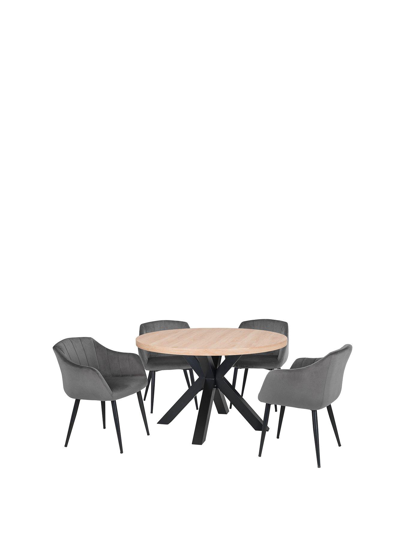 Julian Bowen Berwick 120 cm Round Dining Table + 4 Hobart Chairs Oak