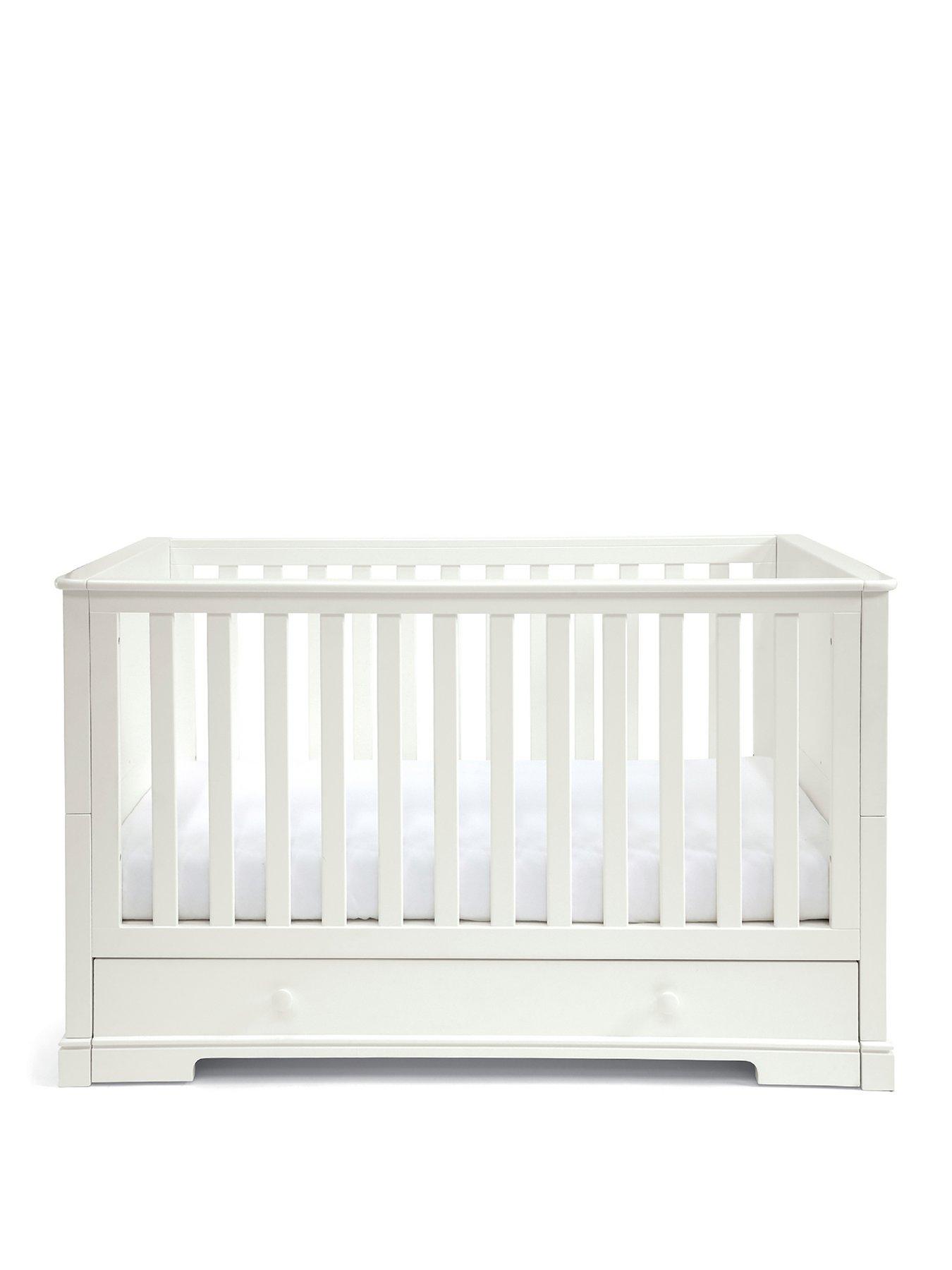Image 2 of 6 of Mamas & Papas Oxford Cot/Toddler Convertible&nbsp;Bed