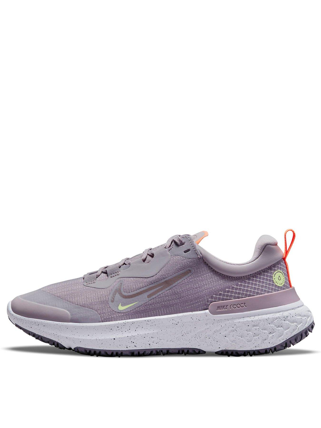 Nike free run shield on sale 218