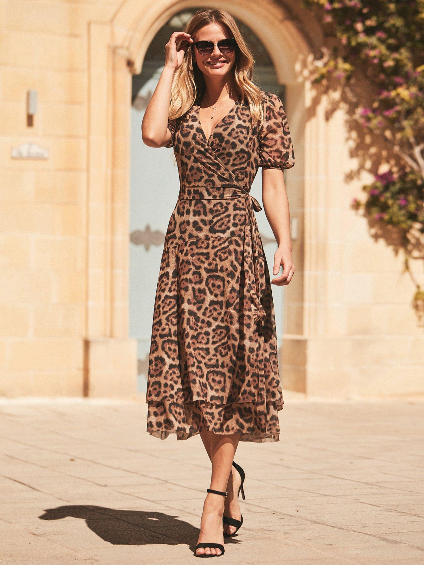 Leopard dress with outlet belt