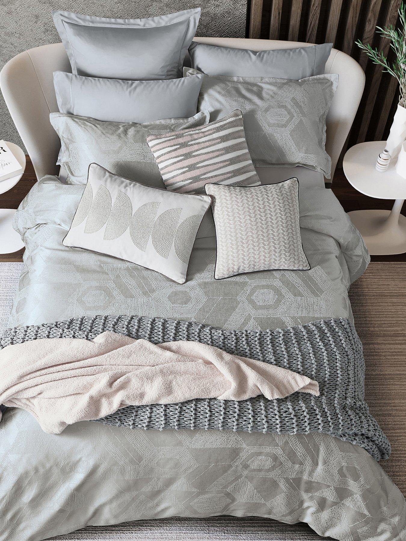 Nalu Nicole Scherzinger 'Luana' Cotton Sateen Duvet Cover|Size: King|silver