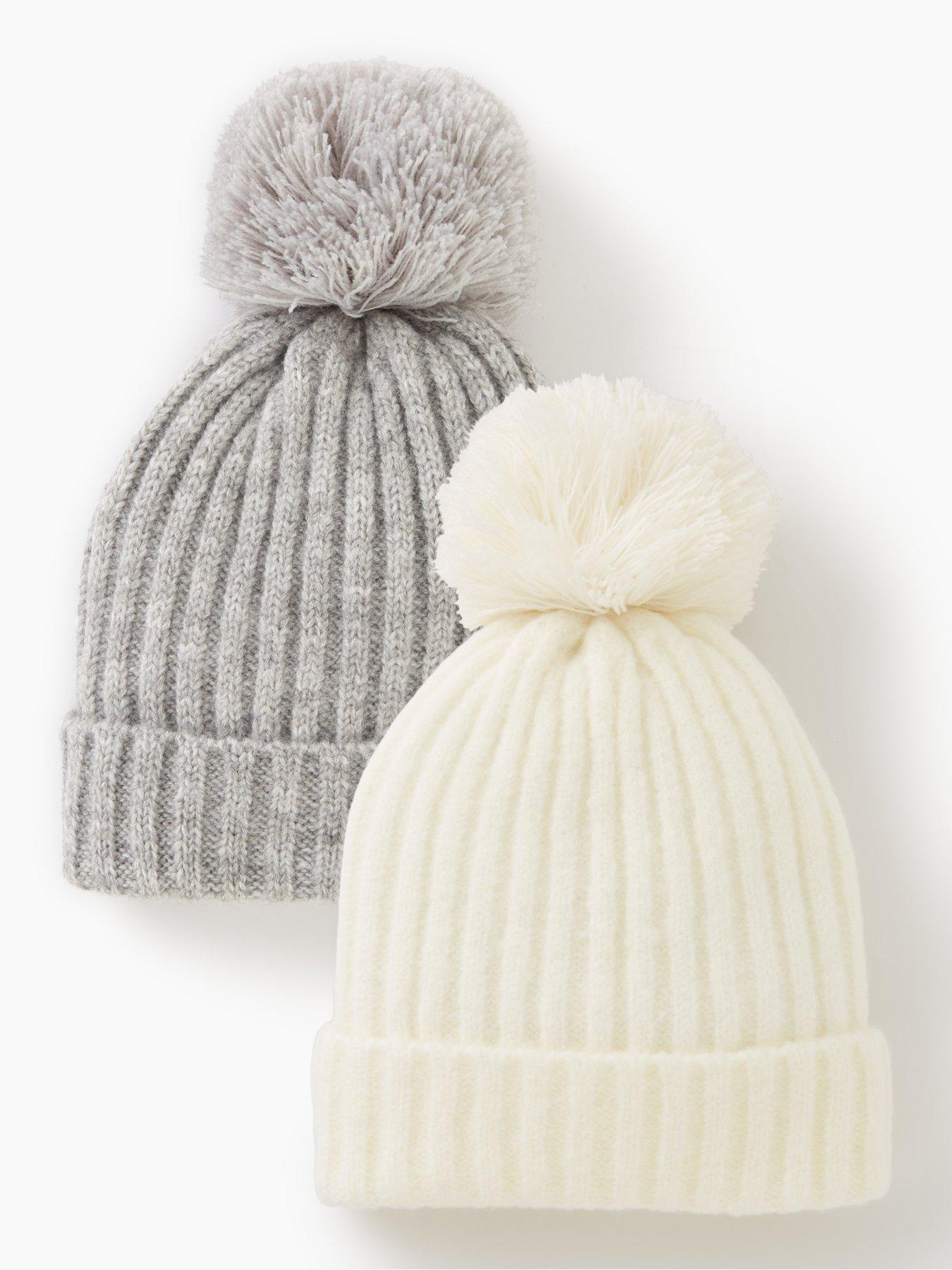 Creamy grey pom beanie