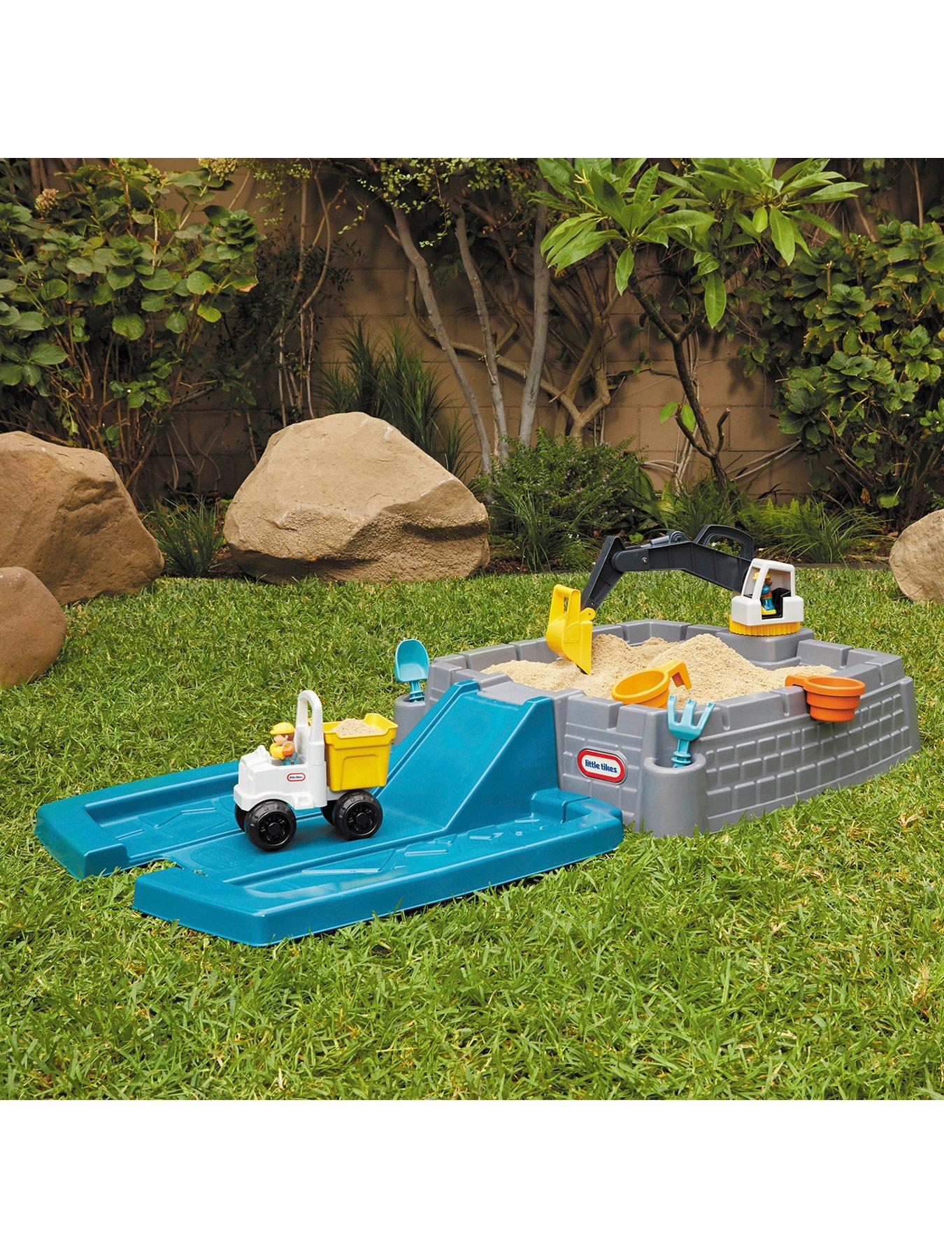 Little tikes store digger sandbox