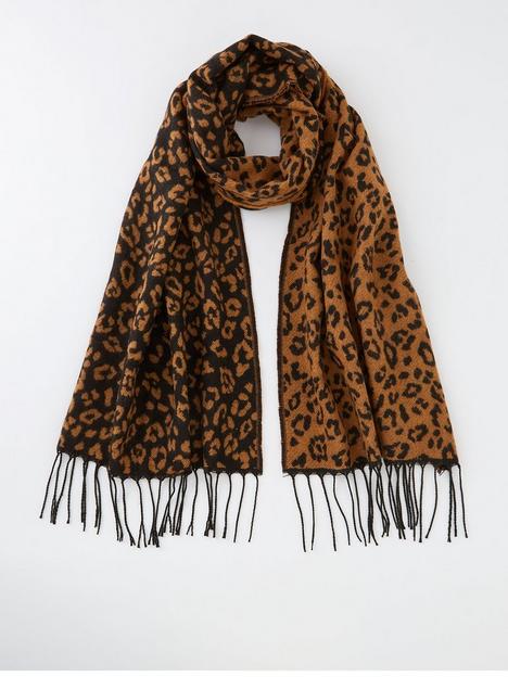 v-by-very-animalnbspprint-woven-scarf-leopard