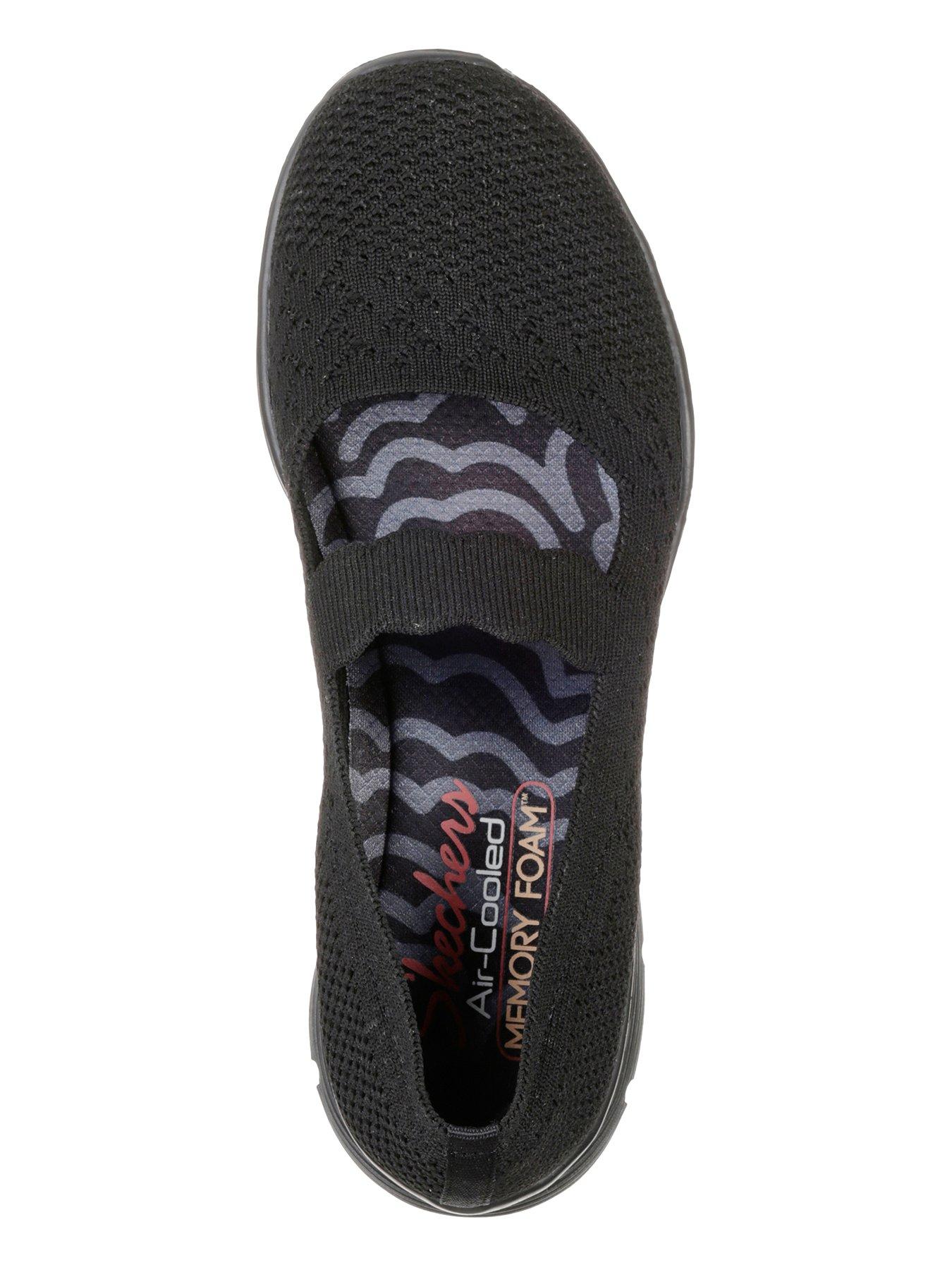 Skechers wide fit cooled memory outlet foam