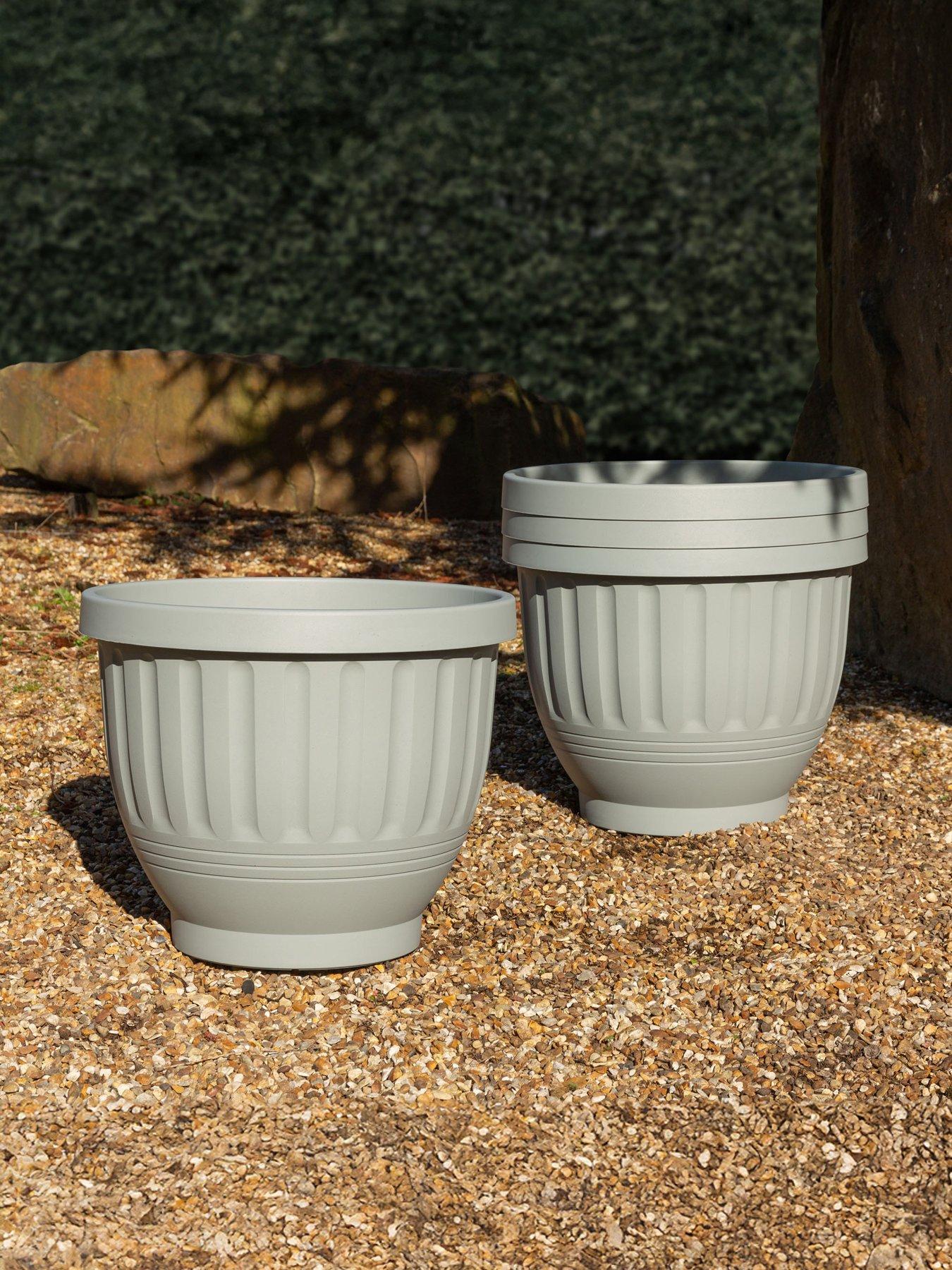 undefined Set of 4 H183 Etruscan 47cm Round Planter