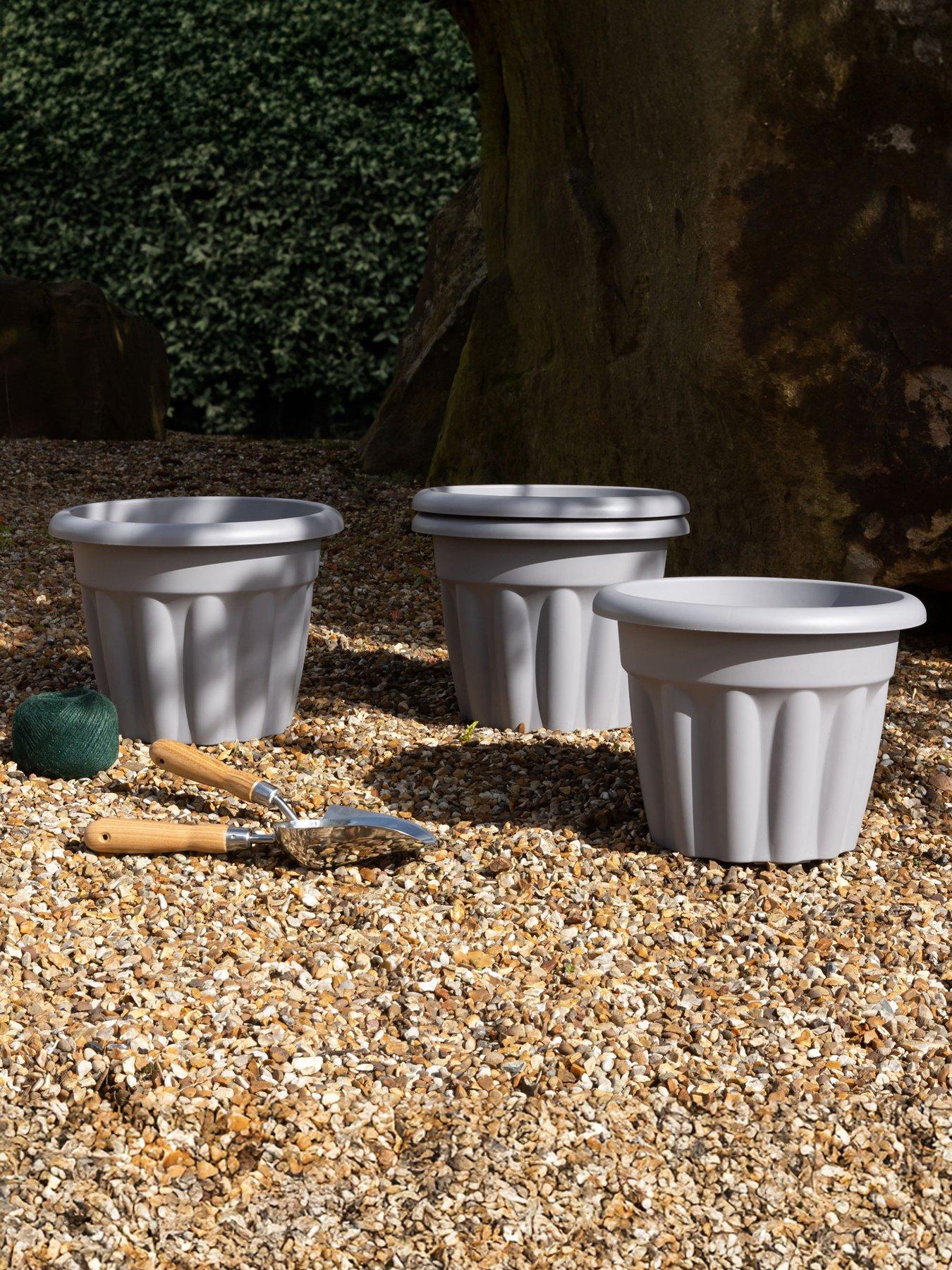 undefined Set of 4 Vista 33cm Round Planter