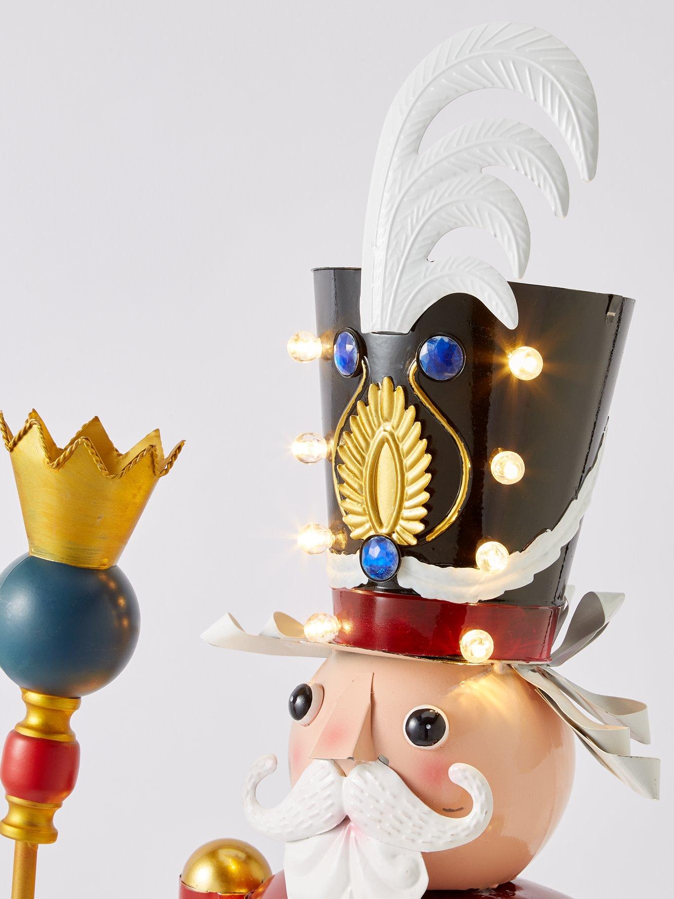 Image 5 of 5 of Three Kings 120 cm Lit Giant Christmas Nutcracker - Traditional