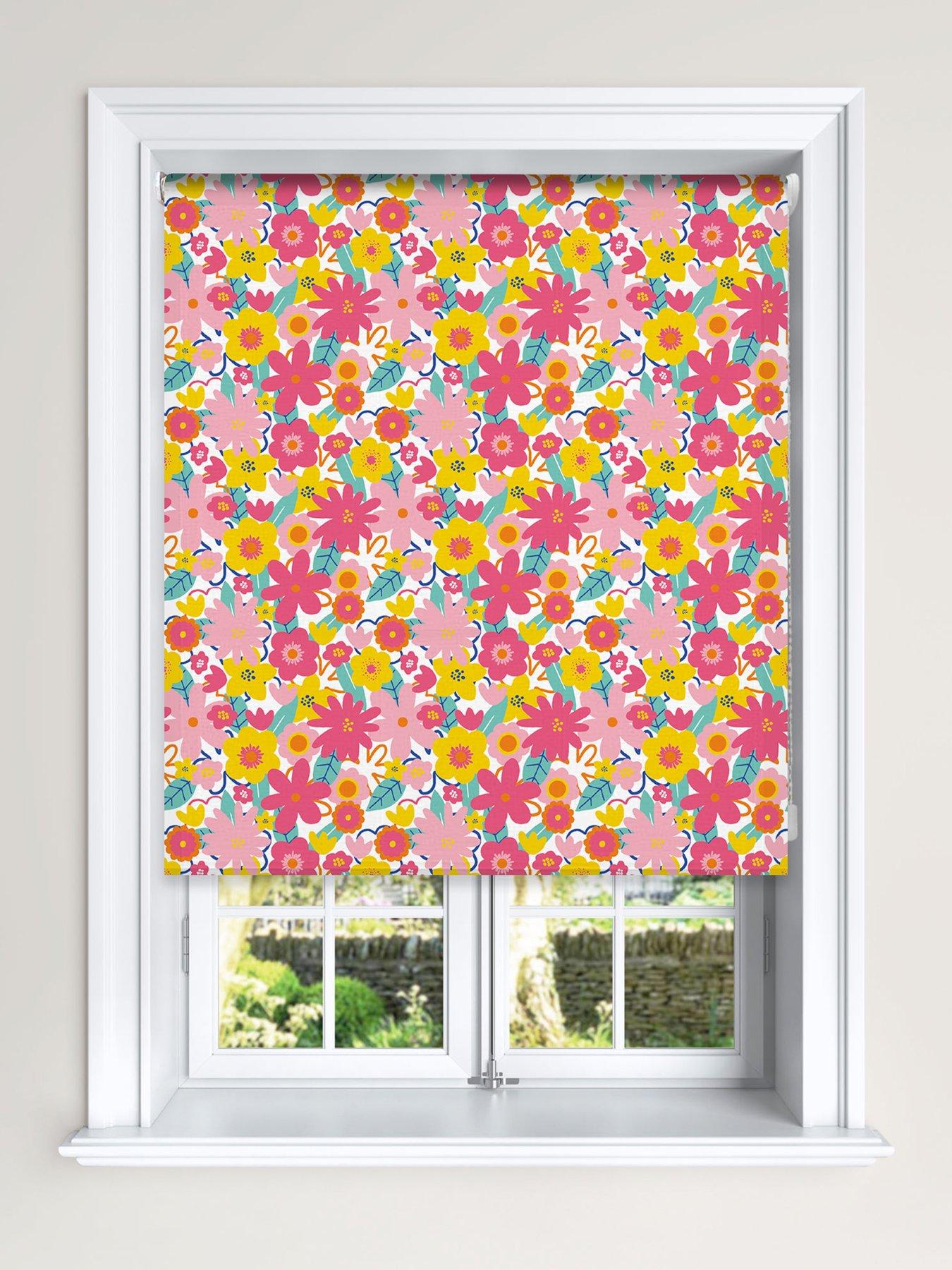 Details about   100% THERMAL BLACKOUT ROLLER BLINDS BLIND UP TO 180cm WIDTH & MANY COLOURS UK 