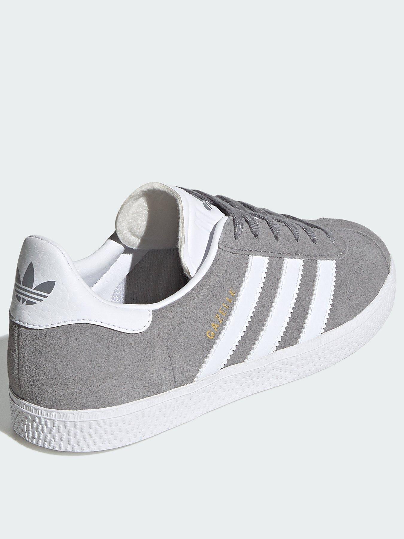 Adidas originals junior gazelle trainer light 2025 grey / white