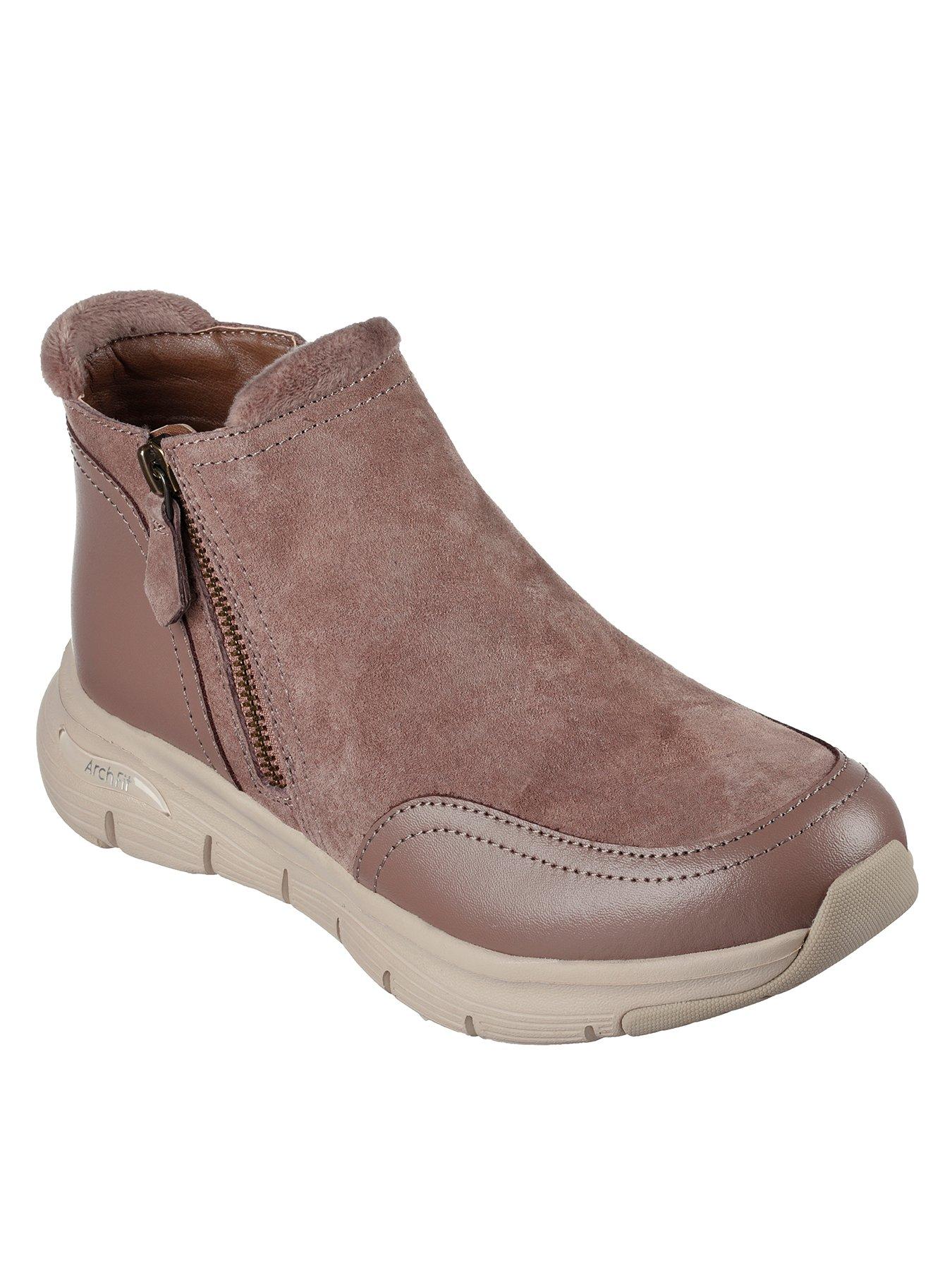 boots skechers