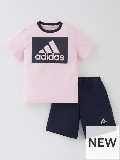 adidas-favourites-toddler-girls-big-logo-short-and-tee-set