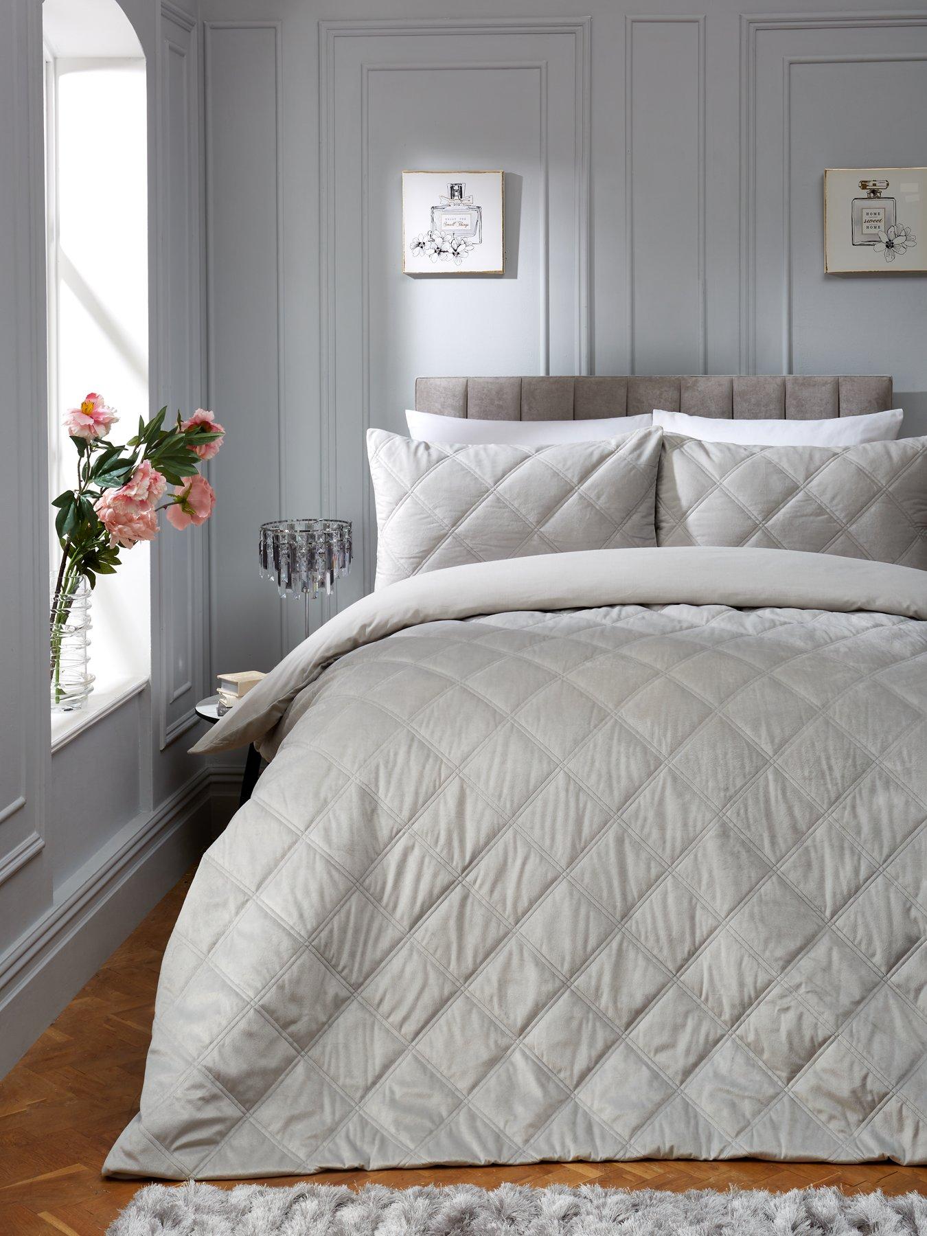 Product photograph of Luxe Quilted Velvet Diamond Duvet Cover Set - Silver from very.co.uk