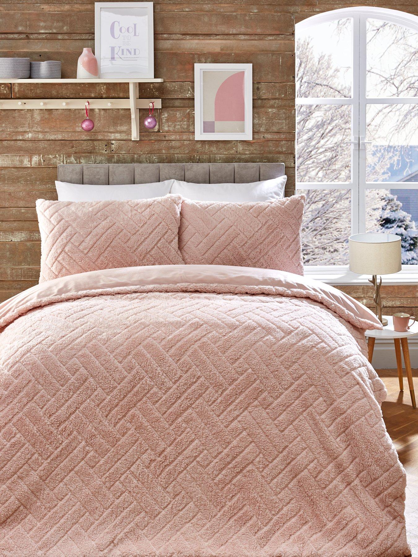 Product photograph of Cosy Faux Fur Fleece Chevron Duvet Cover Set - Blush from very.co.uk