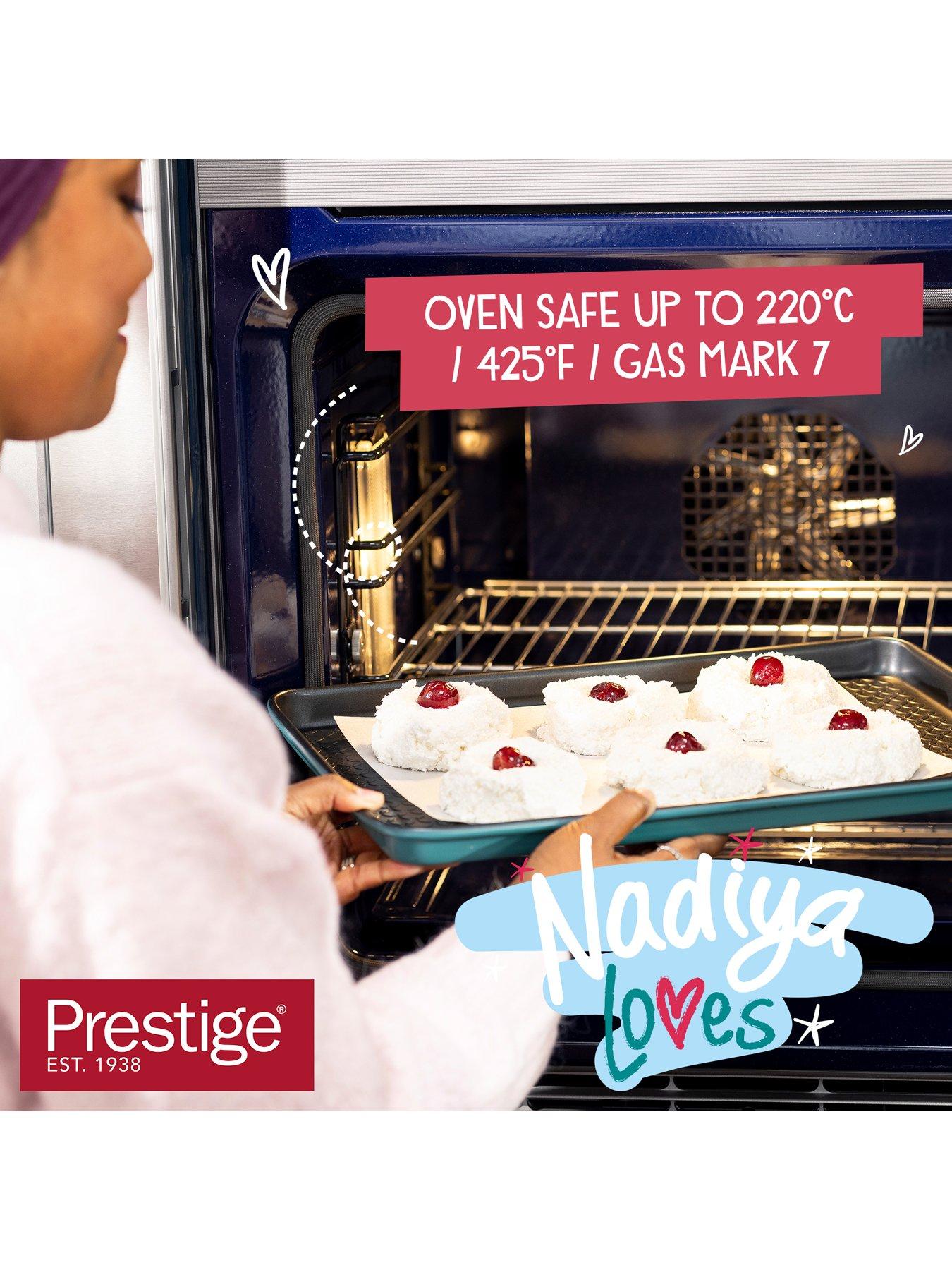 Image 4 of 8 of Prestige x Nadiya Oven Tray Set