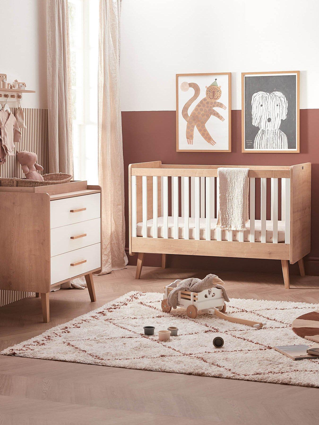 Cot bed and outlet chest of drawers