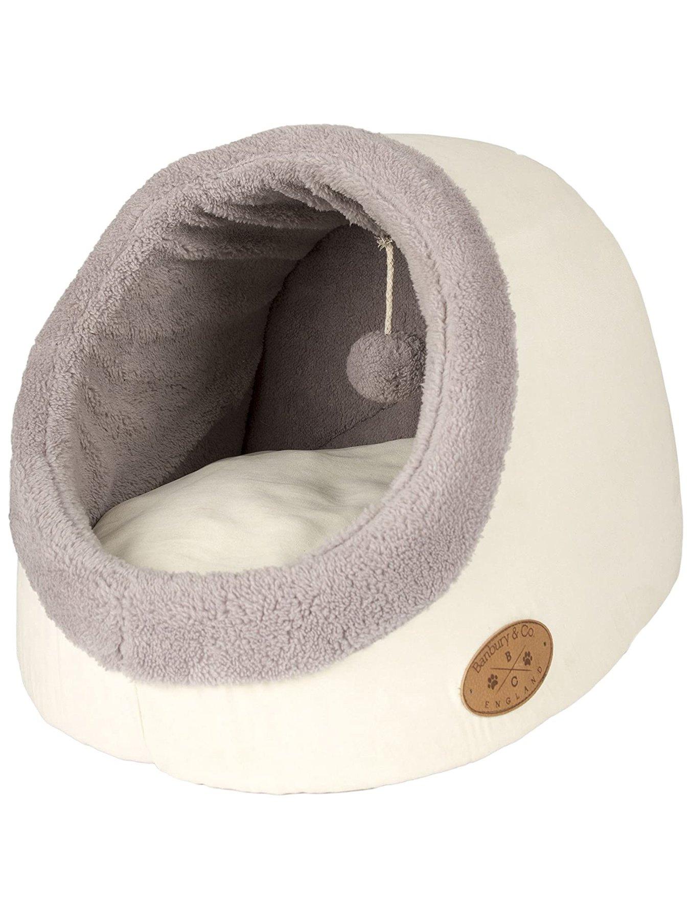 Cosy hotsell cat bed