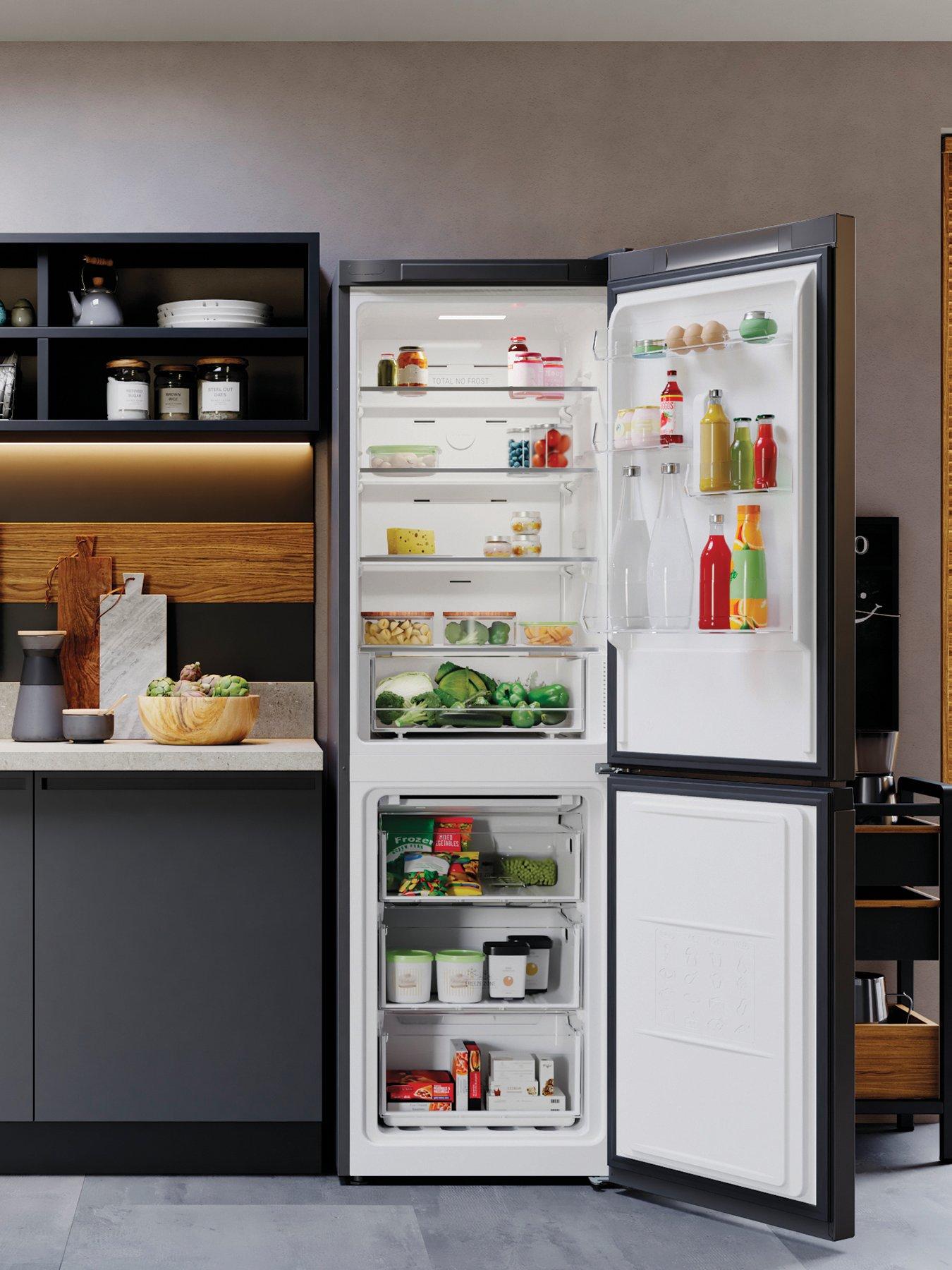 Image 4 of 7 of Hotpoint H5X 82O SK 60cm Wide, Total No Frost Fridge Freezer - Black