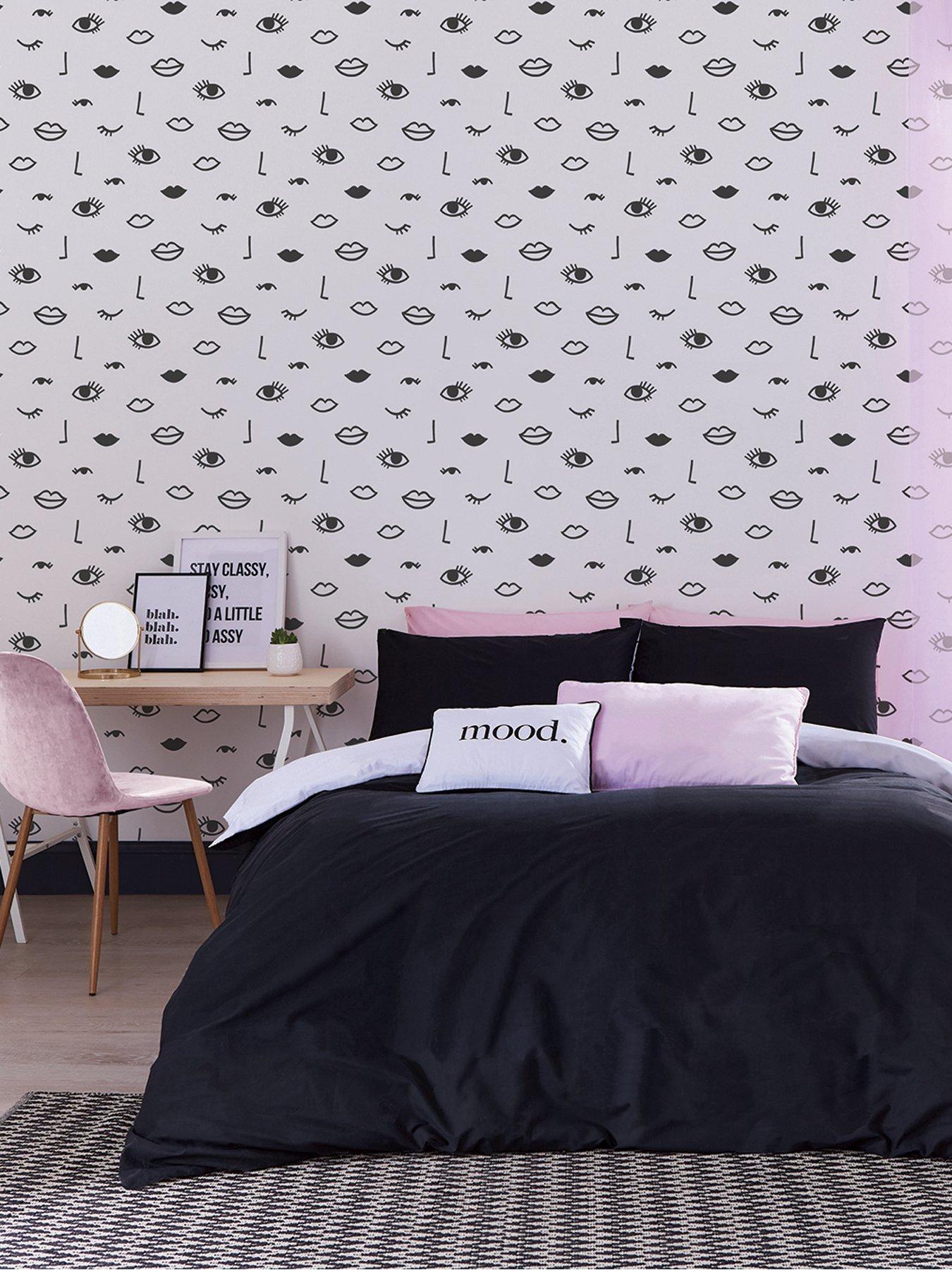 undefined Eye Woke Up Like This Wallpaper