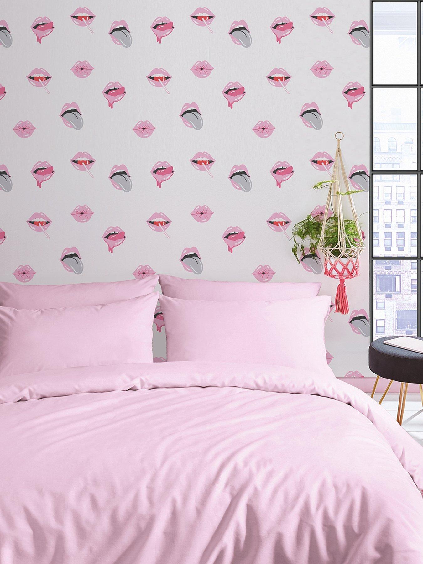 Product photograph of Sassy B Lip Service Wallpaper from very.co.uk