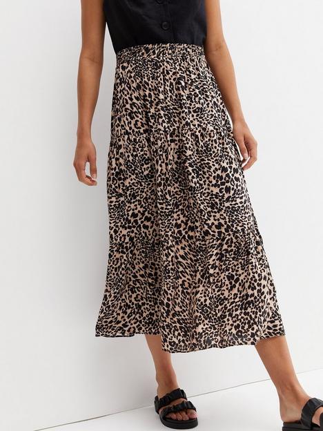new-look-brown-leopard-print-tiered-midi-skirt