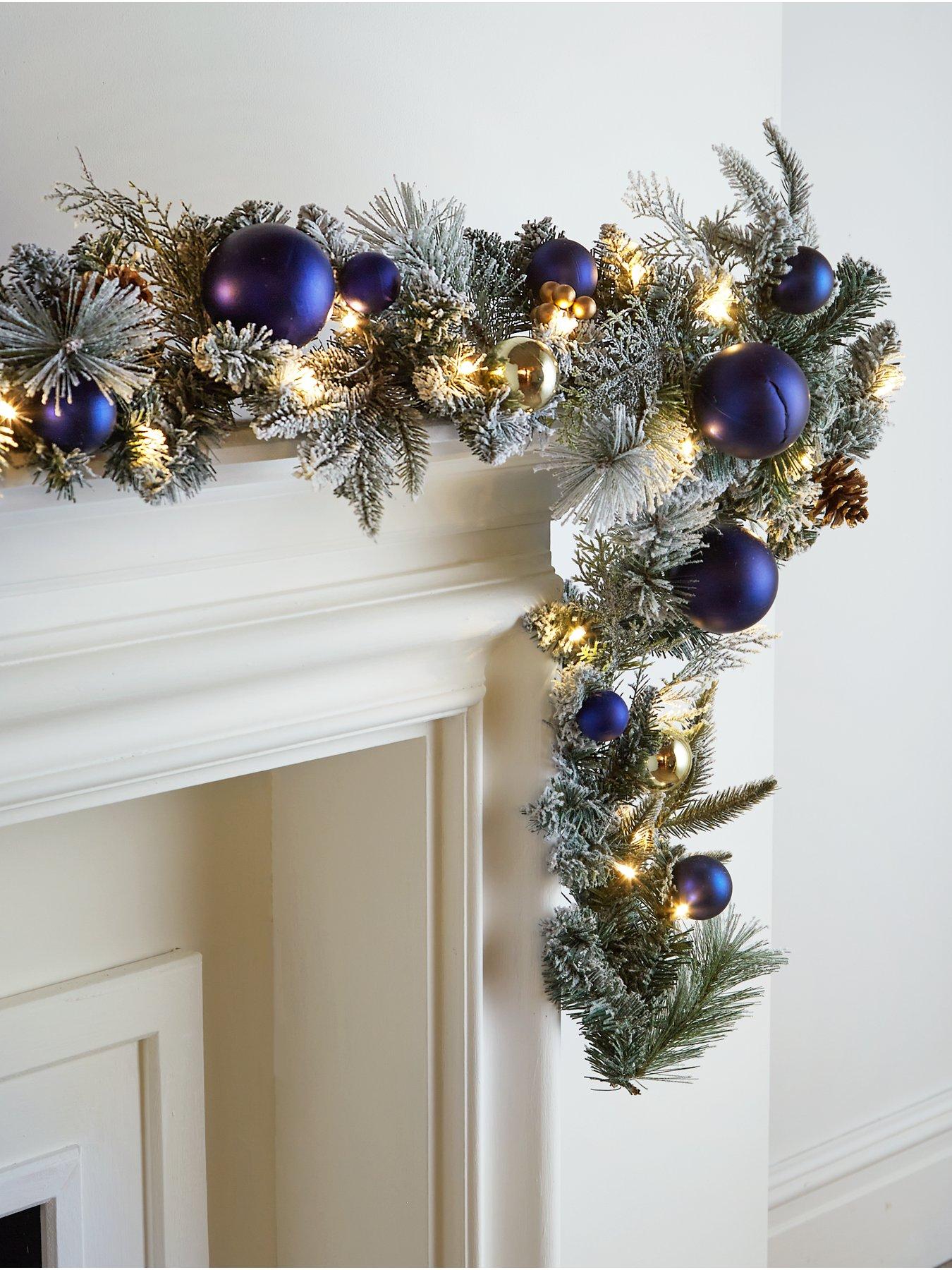 pre lighted christmas wreaths garland