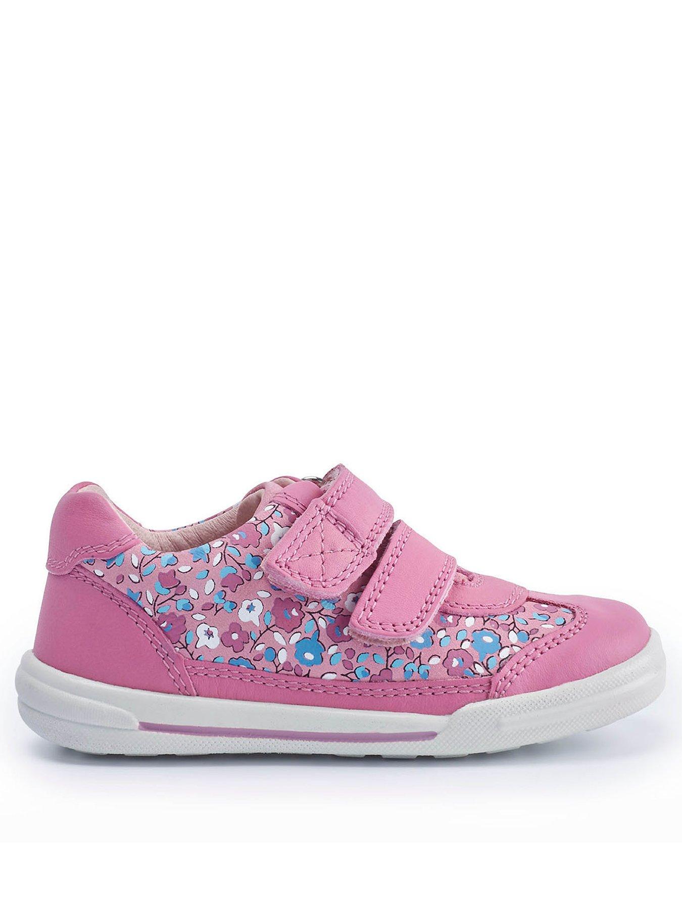 Chums clearance womens shoes