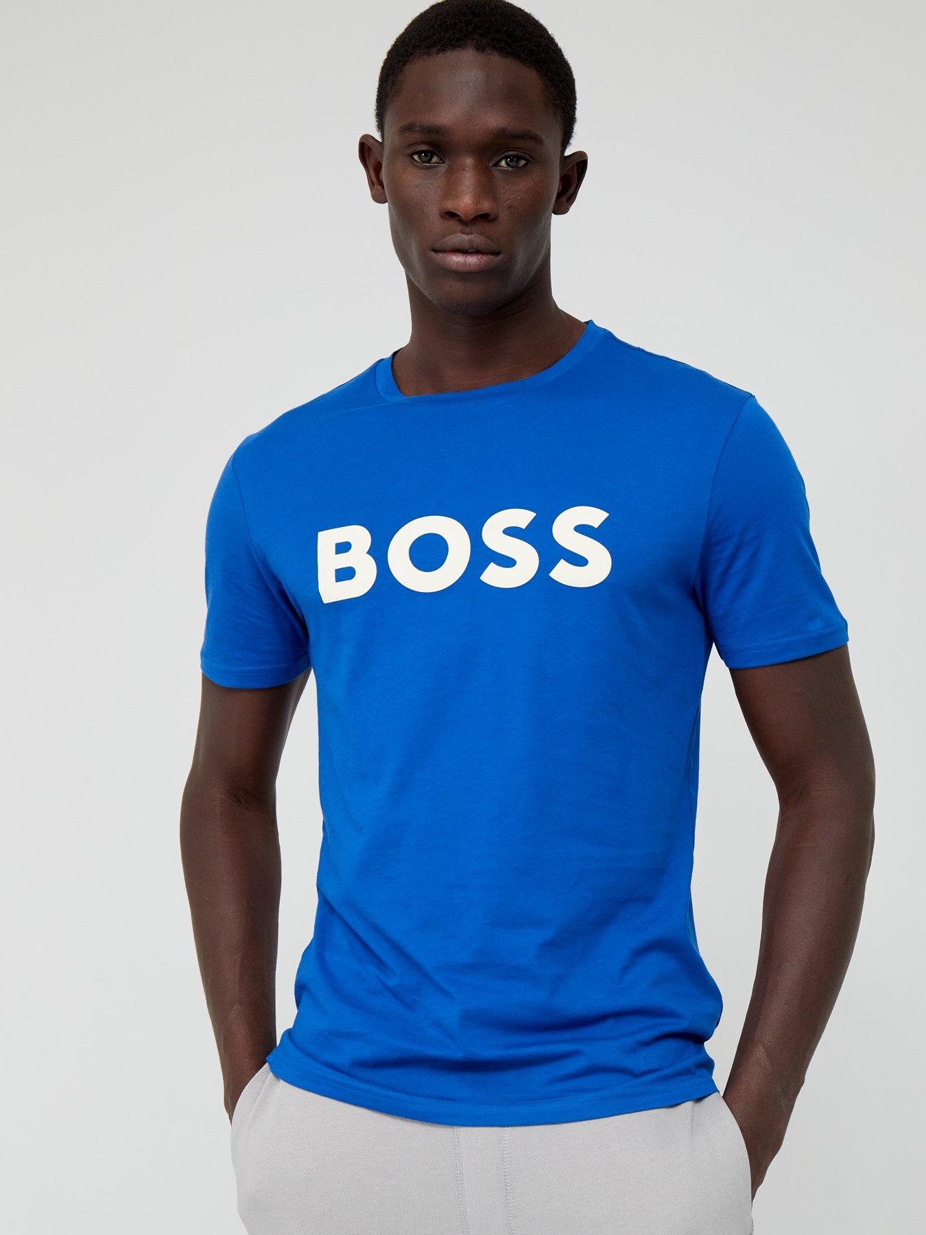 difference between medium and large t shirt