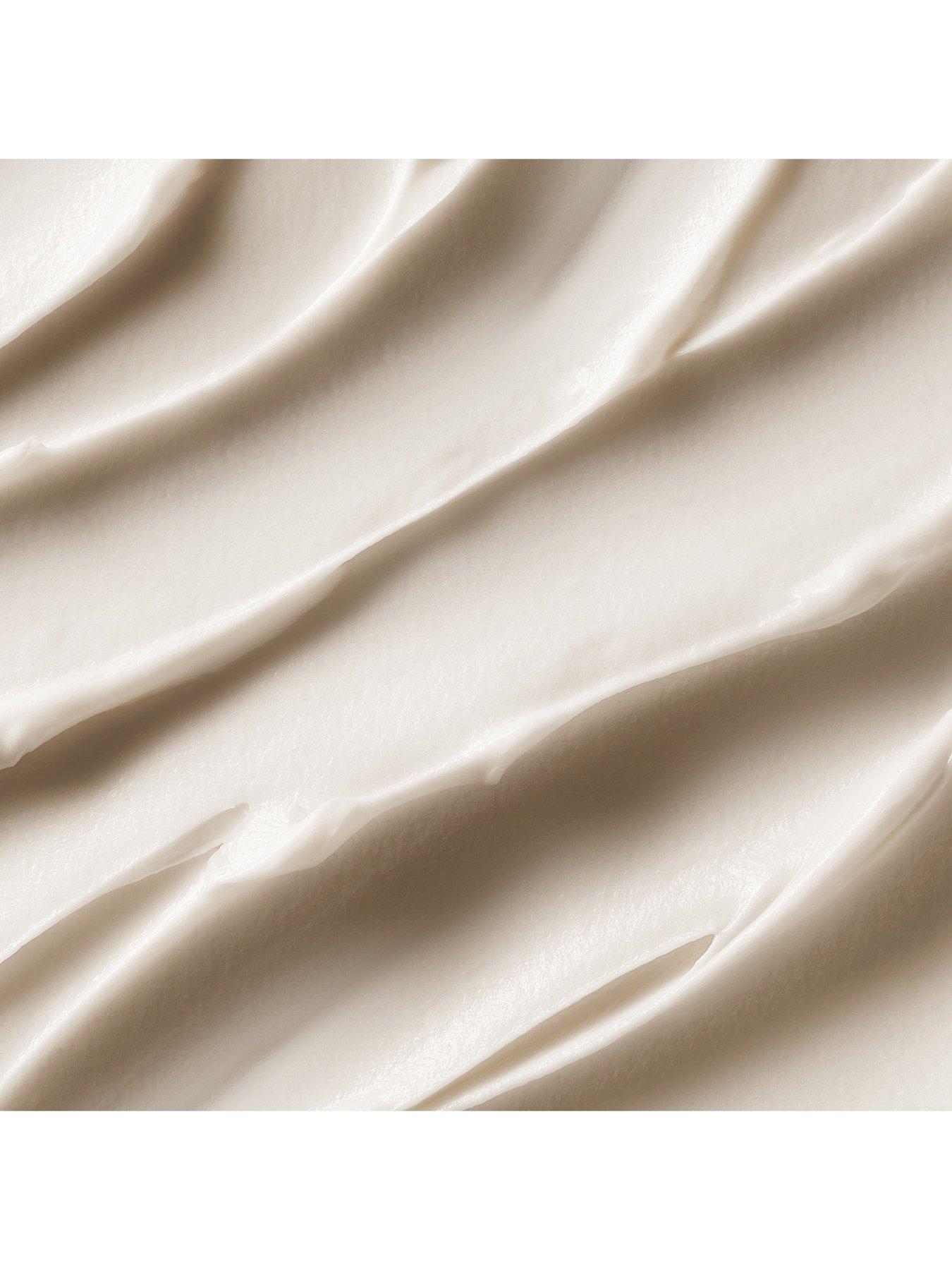 Image 3 of 5 of Sanctuary Spa Signature Natural Oils Ultra Rich Hand Cream -&nbsp;75ml