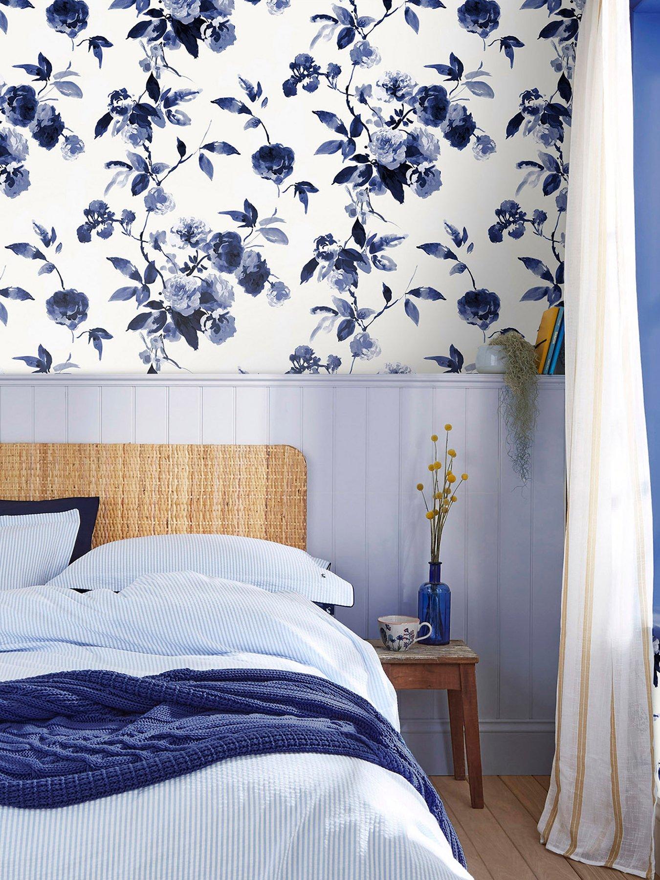Product photograph of Joules Boho Bloom Wallpaper from very.co.uk