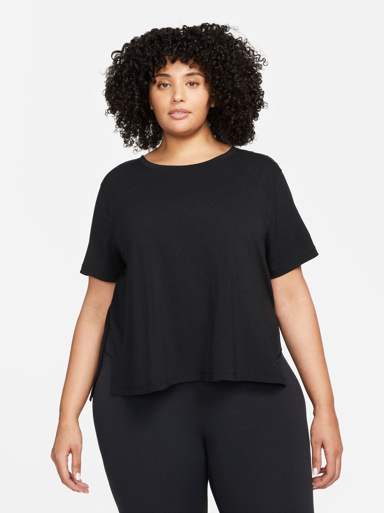 Nike Yoga t-shirt in black