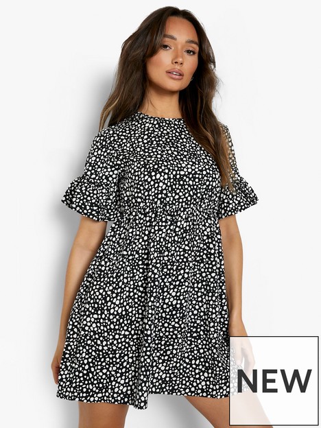 boohoo-woven-dalmatian-print-smock-dress