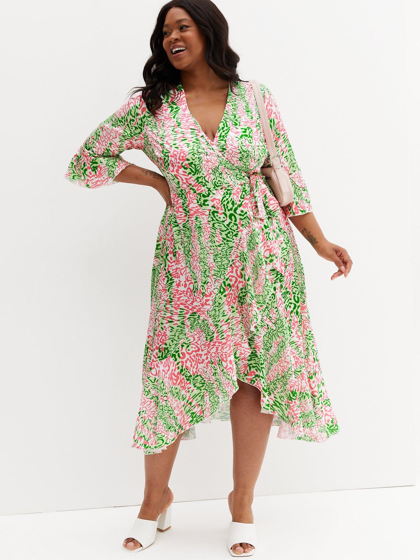 Green animal 2024 print wrap dress