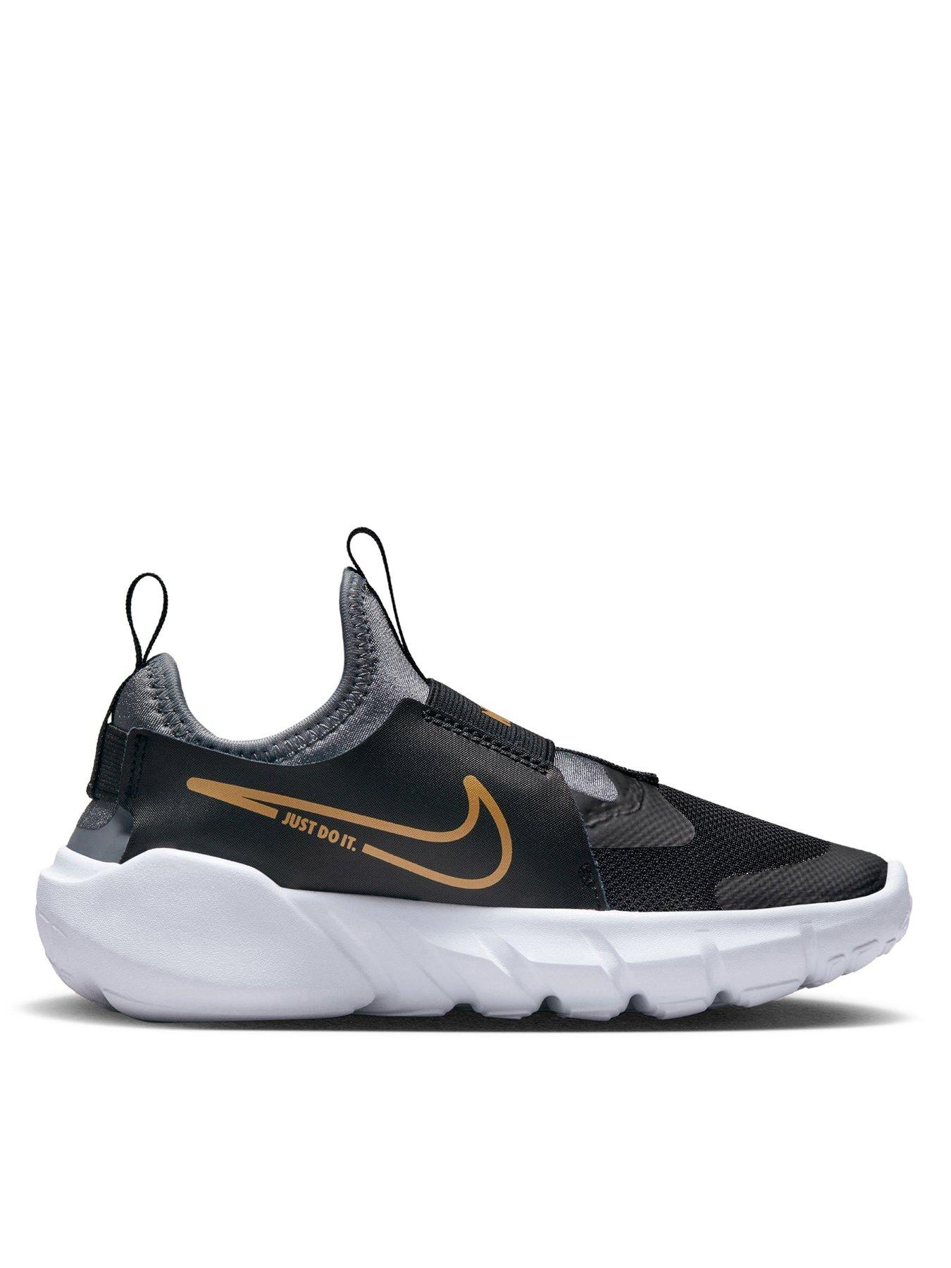 Black and gold nike sales trainers