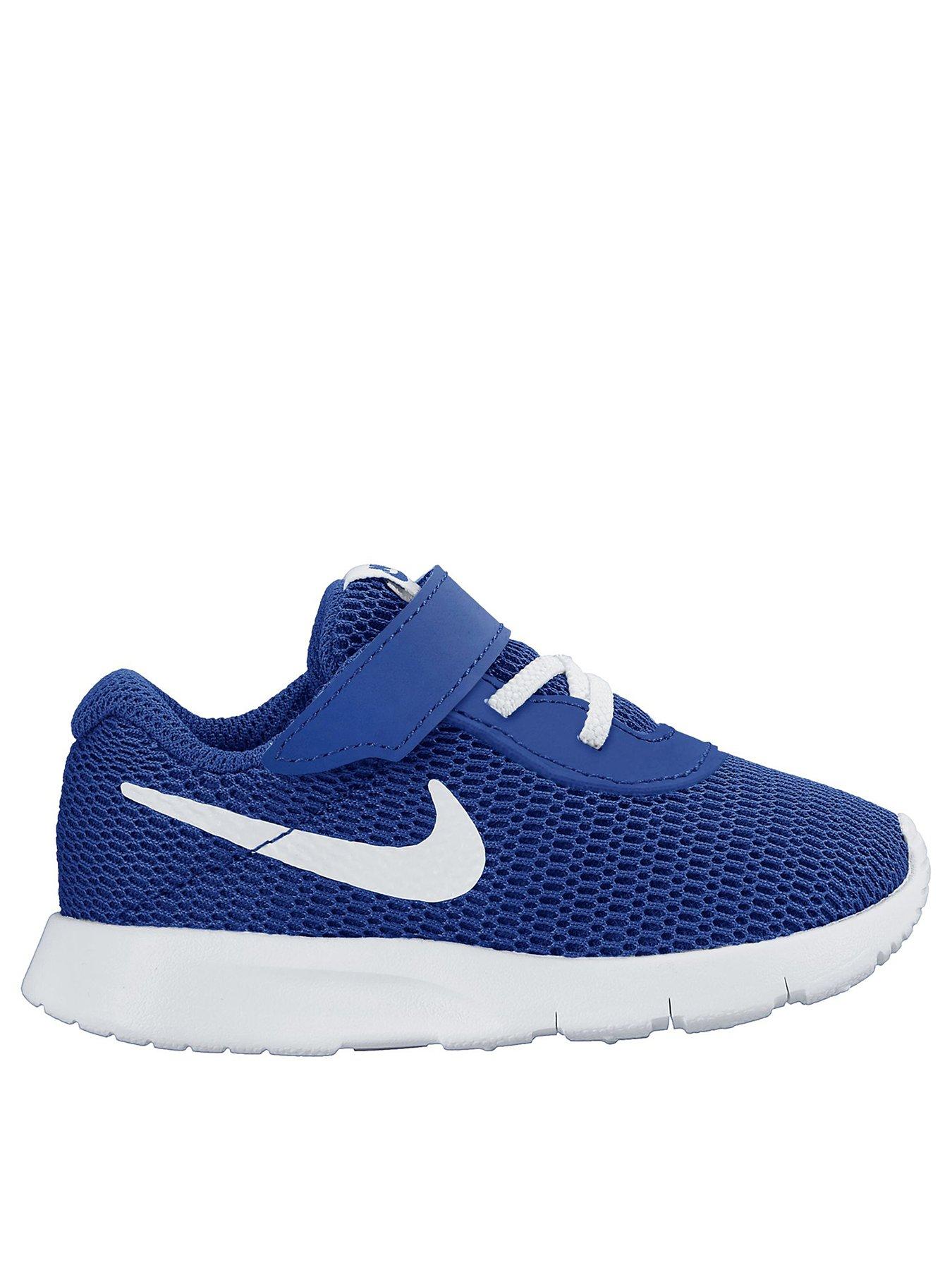 Nike tanjun shop childrens trainers