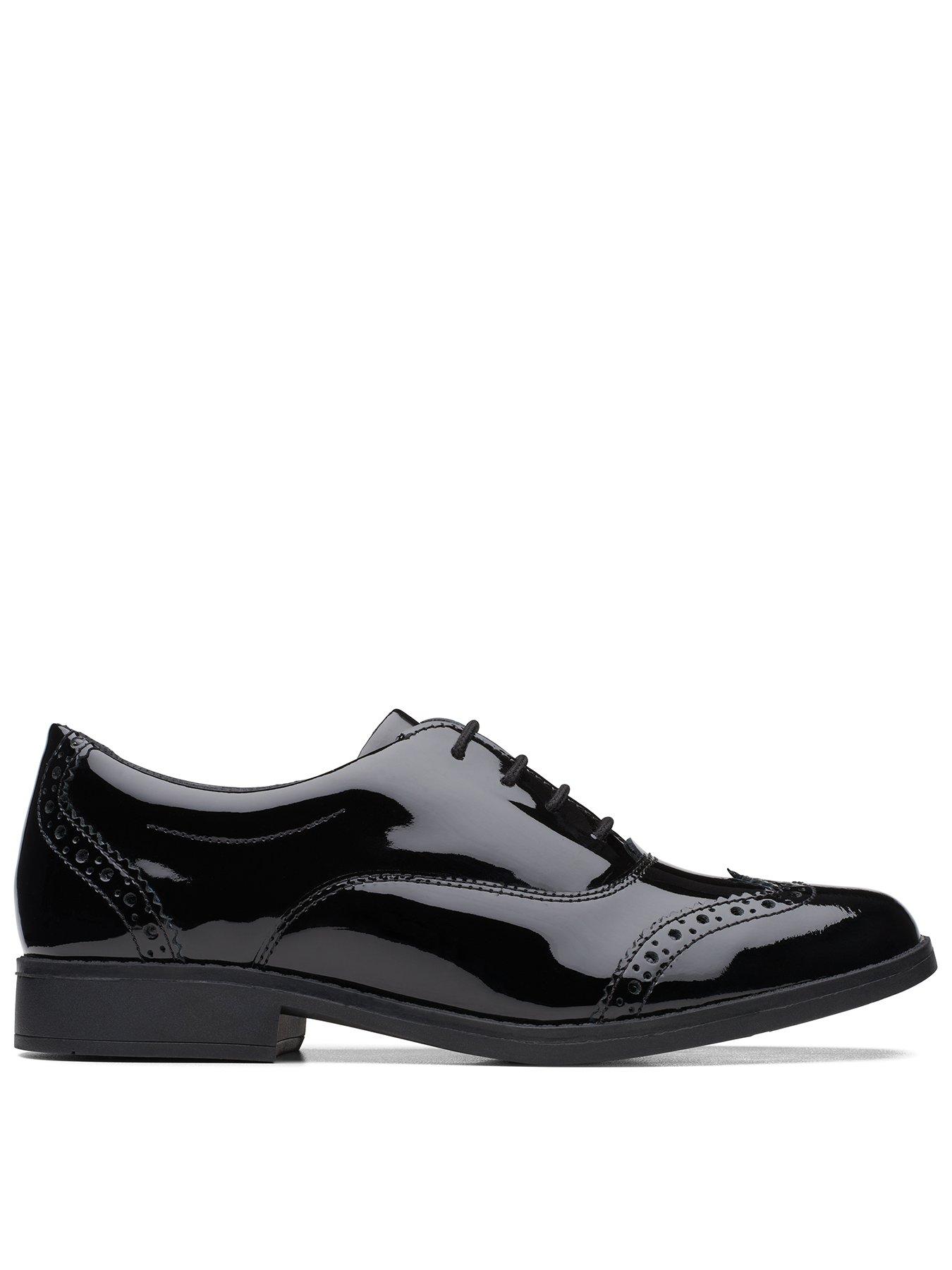 Very clarks shoes hotsell