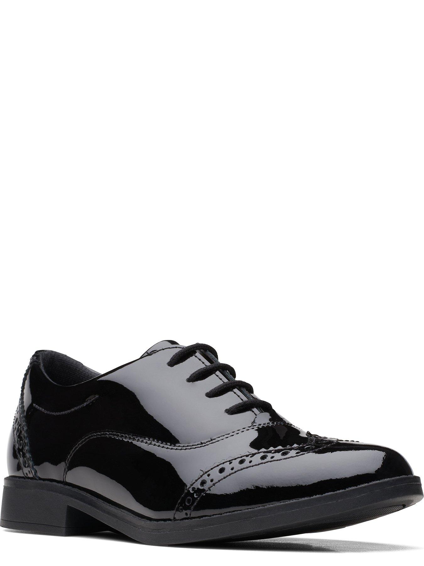 Image 3 of 6 of Clarks Youth Aubrie Tap Lace Up School Shoe