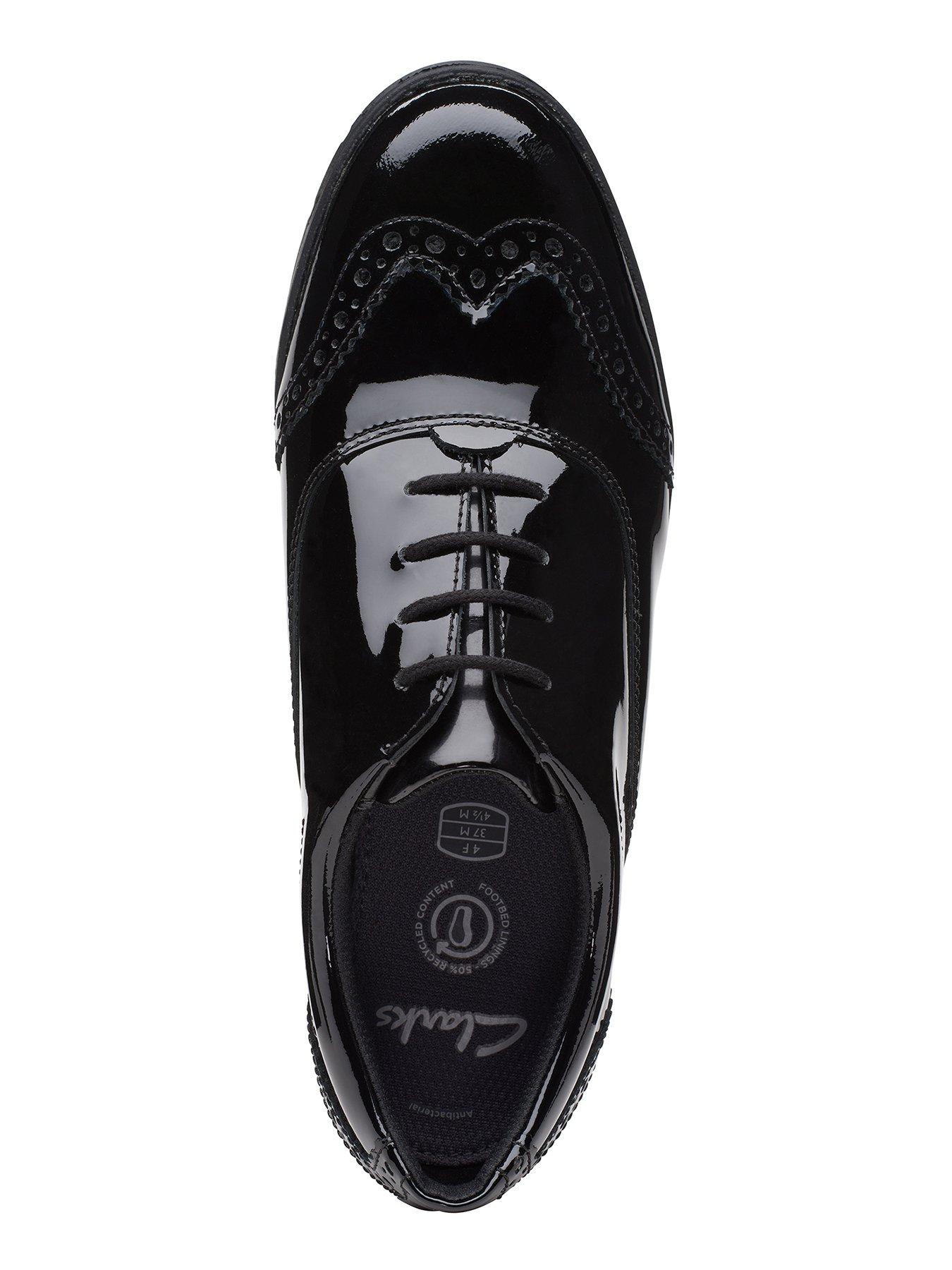 Image 4 of 6 of Clarks Youth Aubrie Tap Lace Up School Shoe