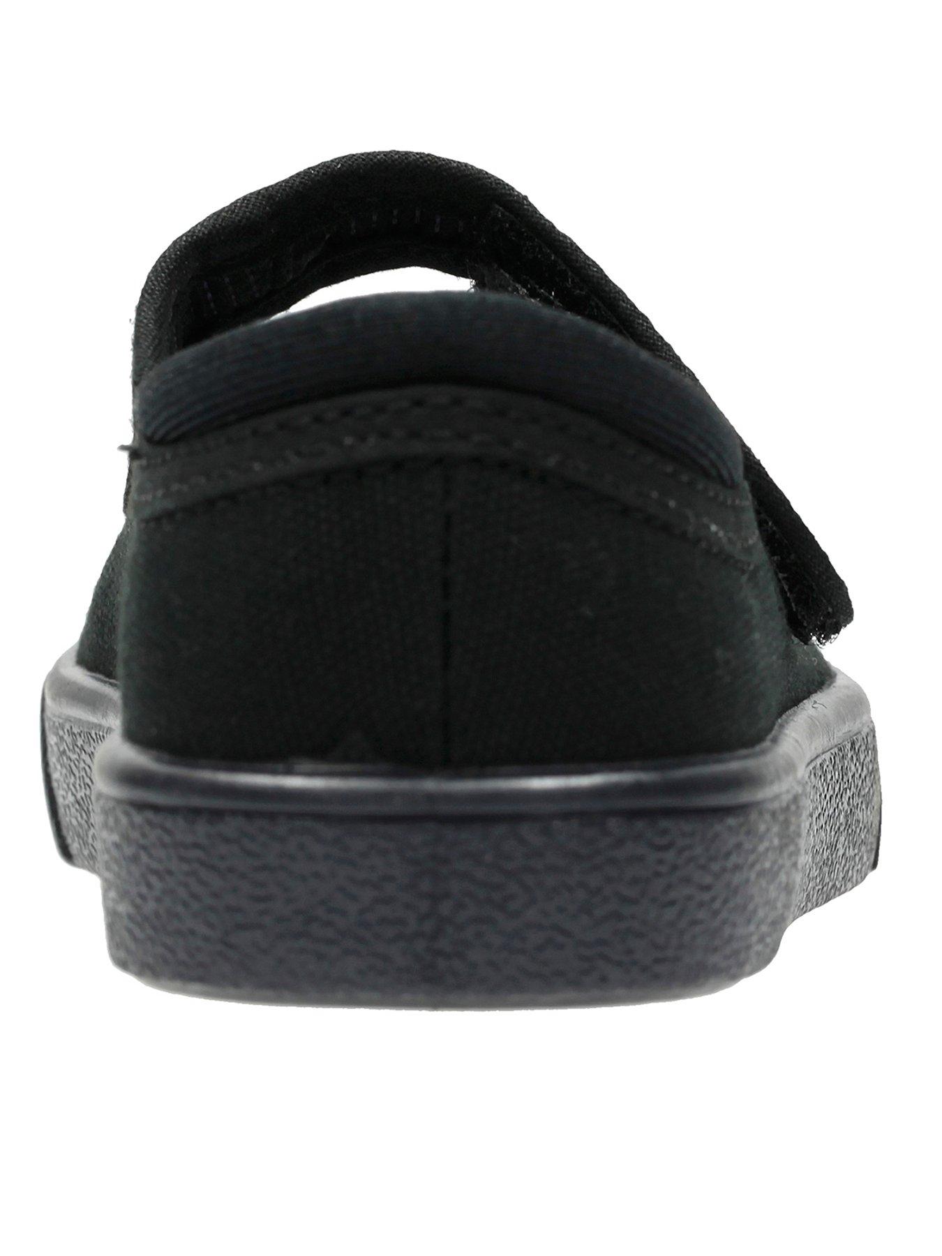 Plimsolls clarks clearance