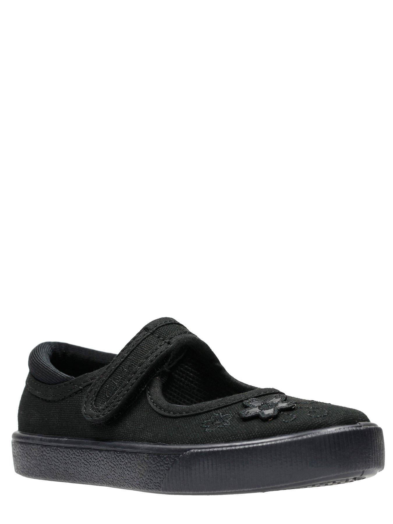 Clarks plimsolls kids outlet
