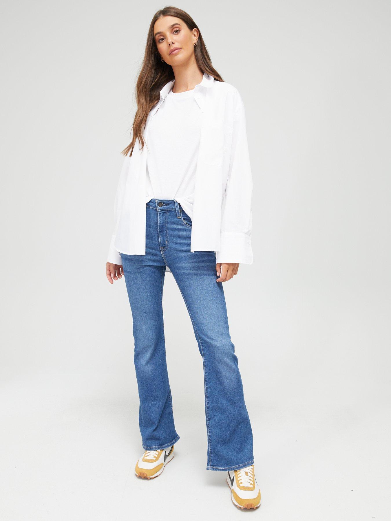 Jeans flare levis hot sale