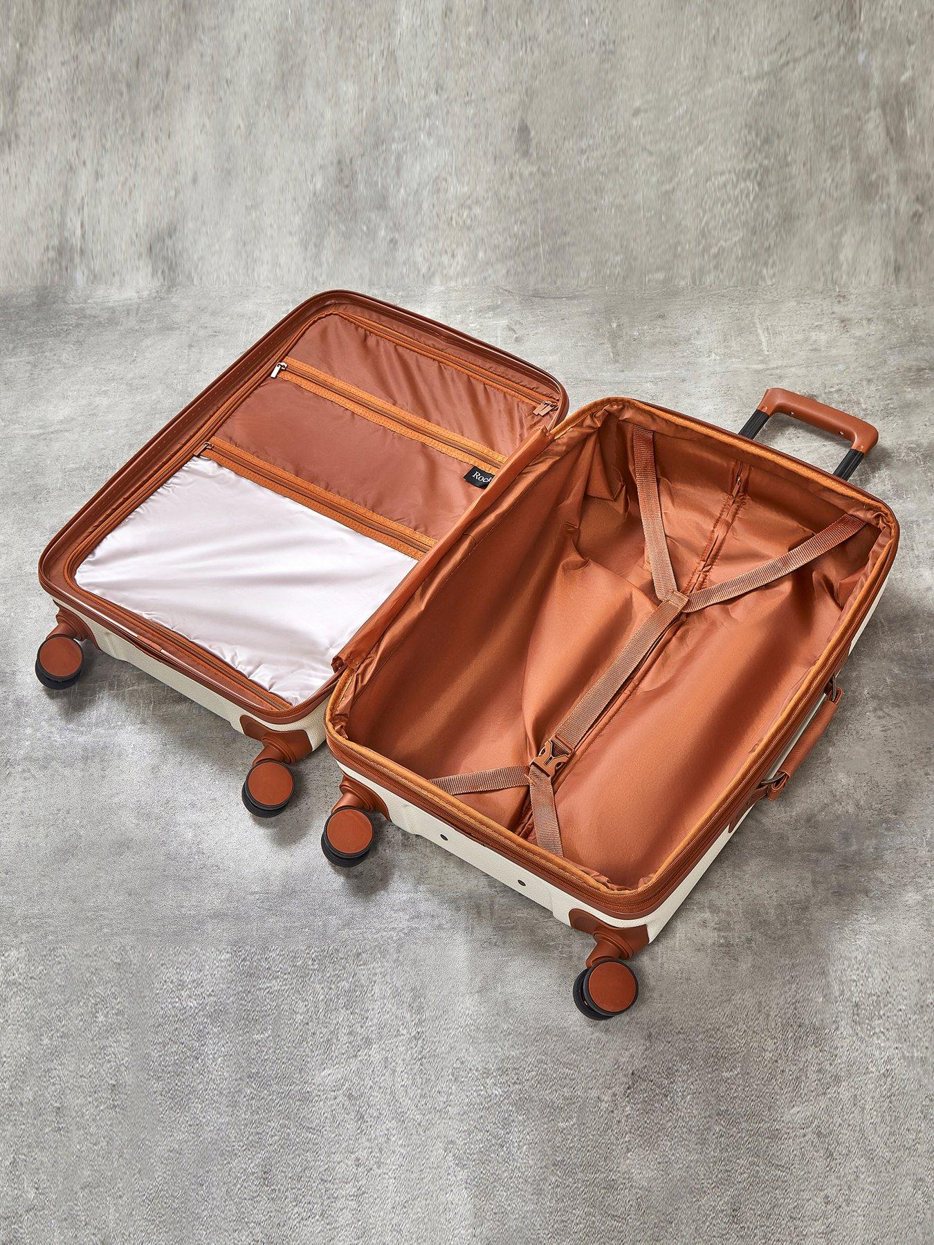 Image 5 of 7 of Rock Luggage Carnaby 3 Piece Set Hardshell 8 Wheel Spinner - Cream