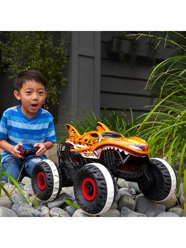 Image 1 of 7 of Hot Wheels Monster Trucks Remote Control&nbsp;Unstoppable Tiger Shark