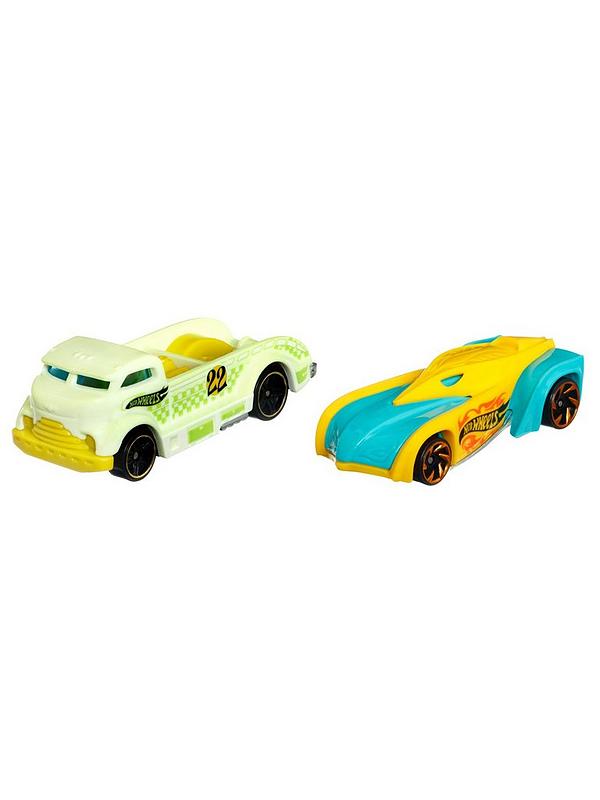 Image 2 of 6 of Hot Wheels Colour Reveal 2&nbsp;Pack Assortment