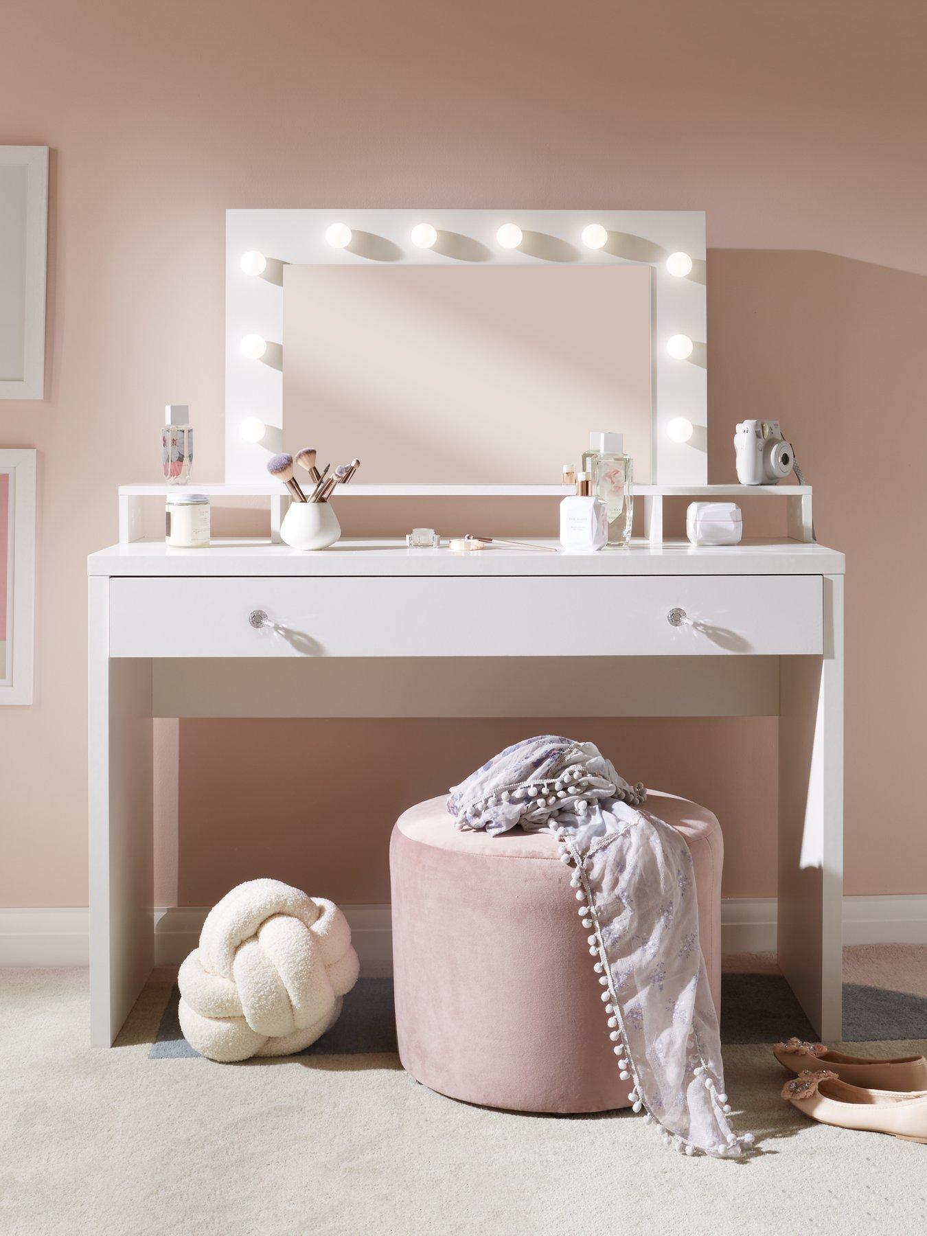 White dressing table shop mirror with lights