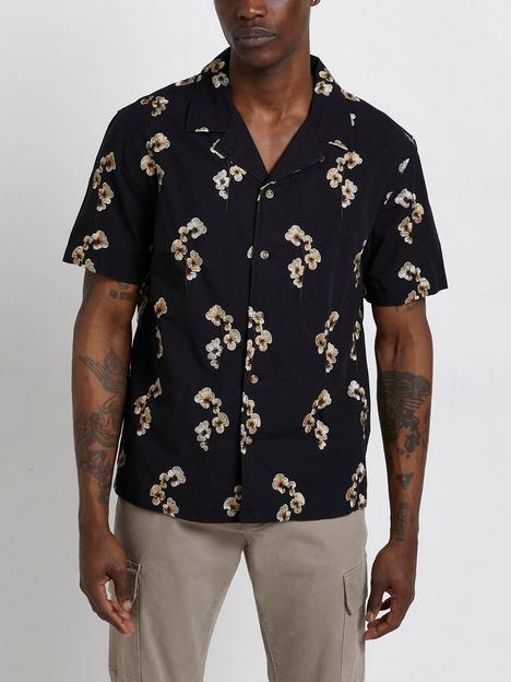 river-island-black-short-sleeve-floral-emb-revere-shirt