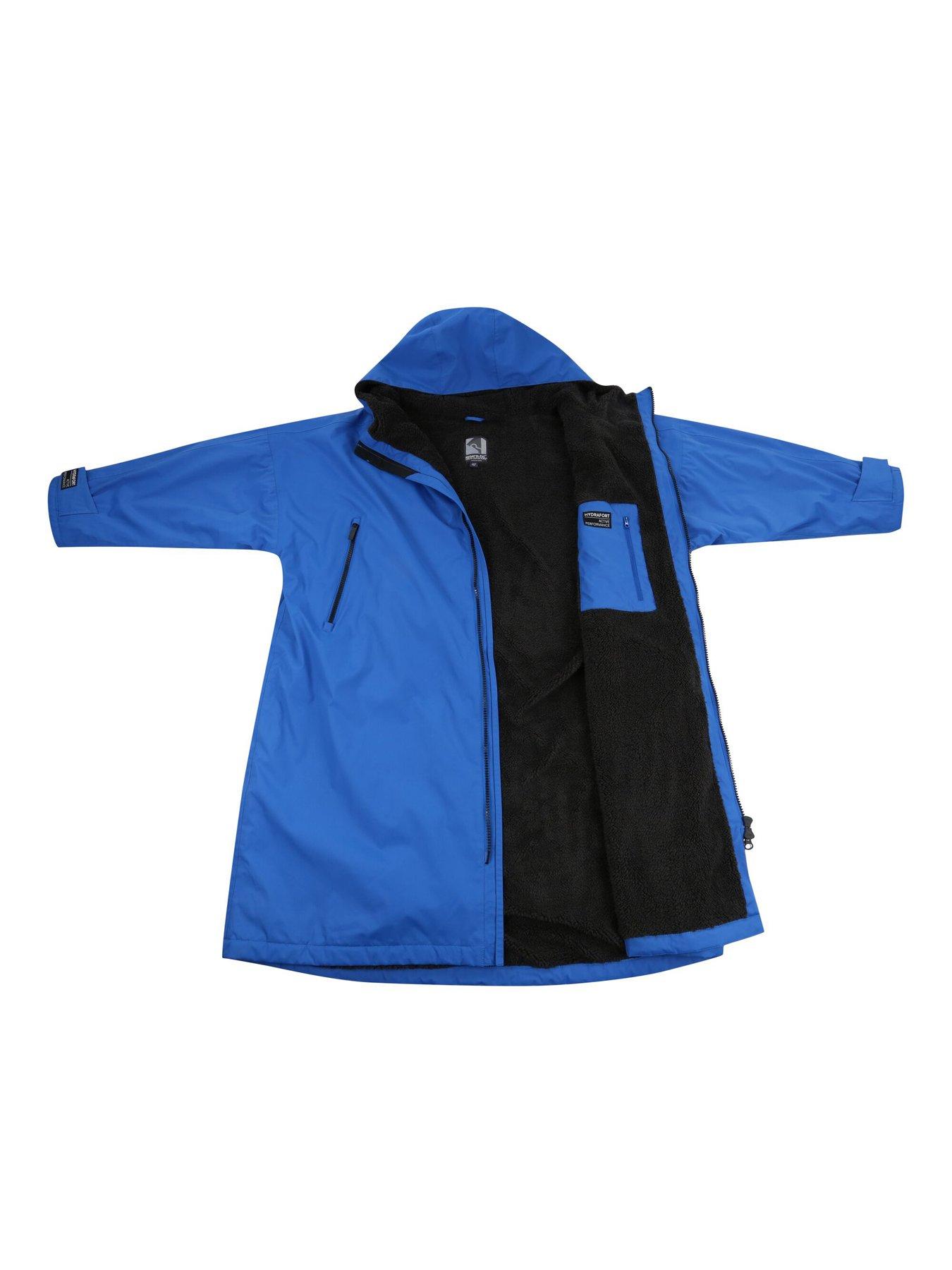 Image 6 of 7 of Regatta Adult Waterproof Changing Robe - Blue